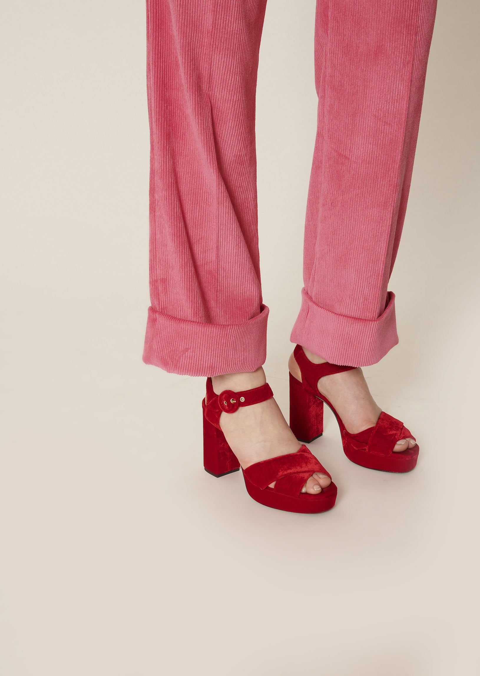 Pantalon Phil rose en velours côtelé Faume - seconde main