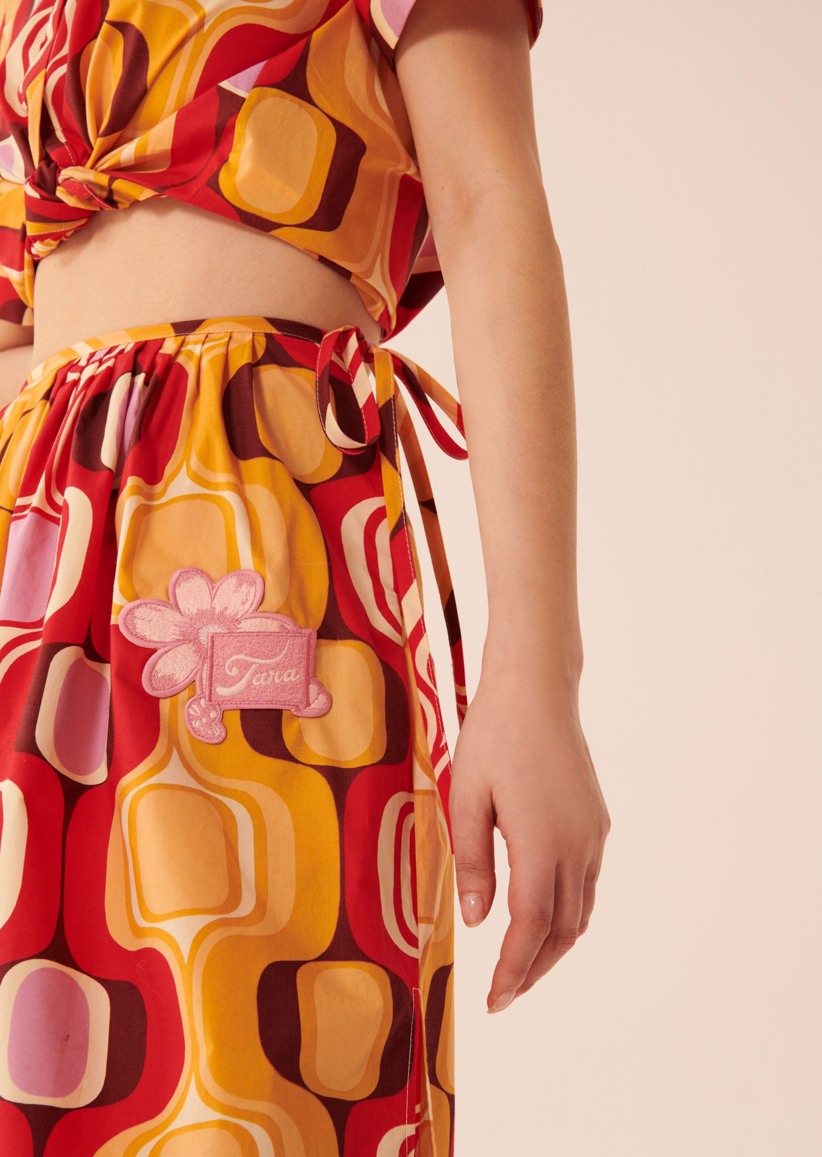 Jupe Jef rouge imprimé rétro en popeline Faume - seconde main