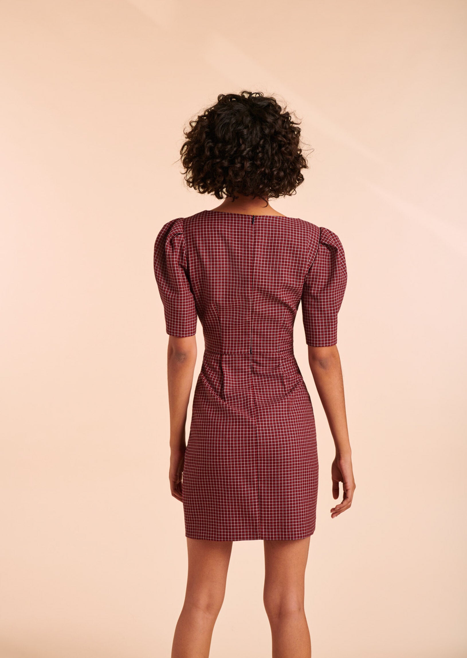 Robe Rosalia rouge courte cache-coeur à petits carreaux Faume - seconde main