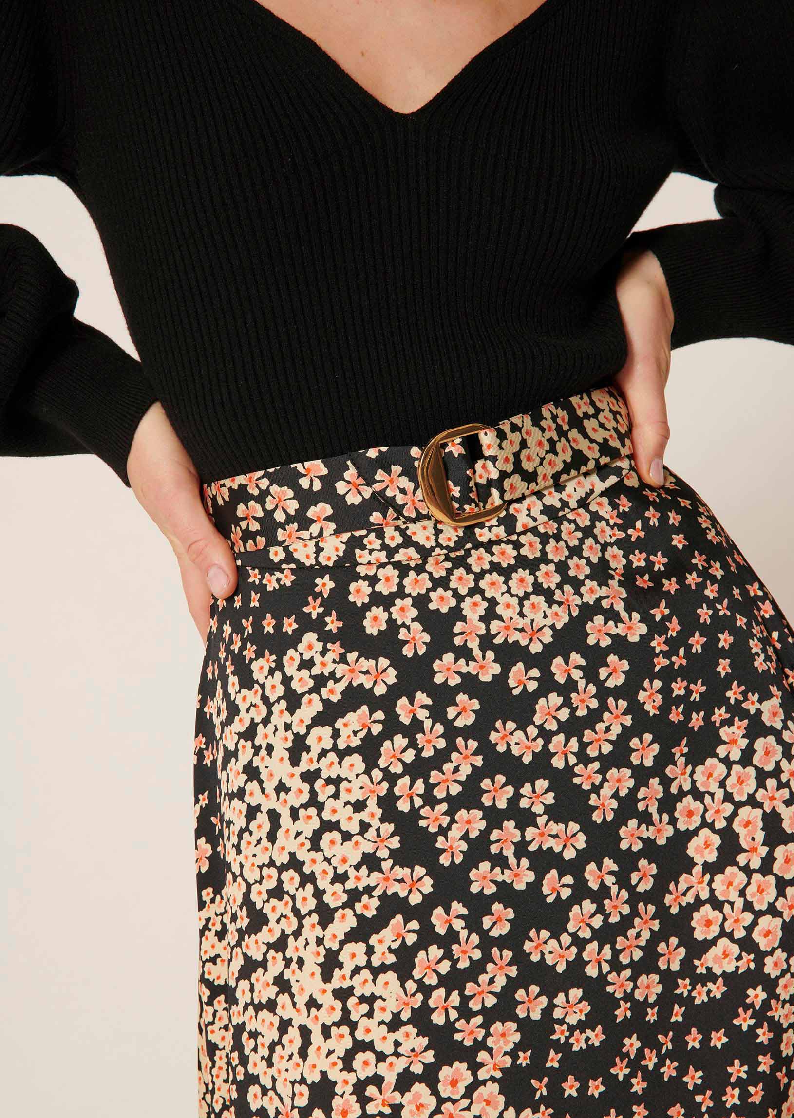 Jupe Jeanettie noire imprimé petites fleurs Faume - seconde main