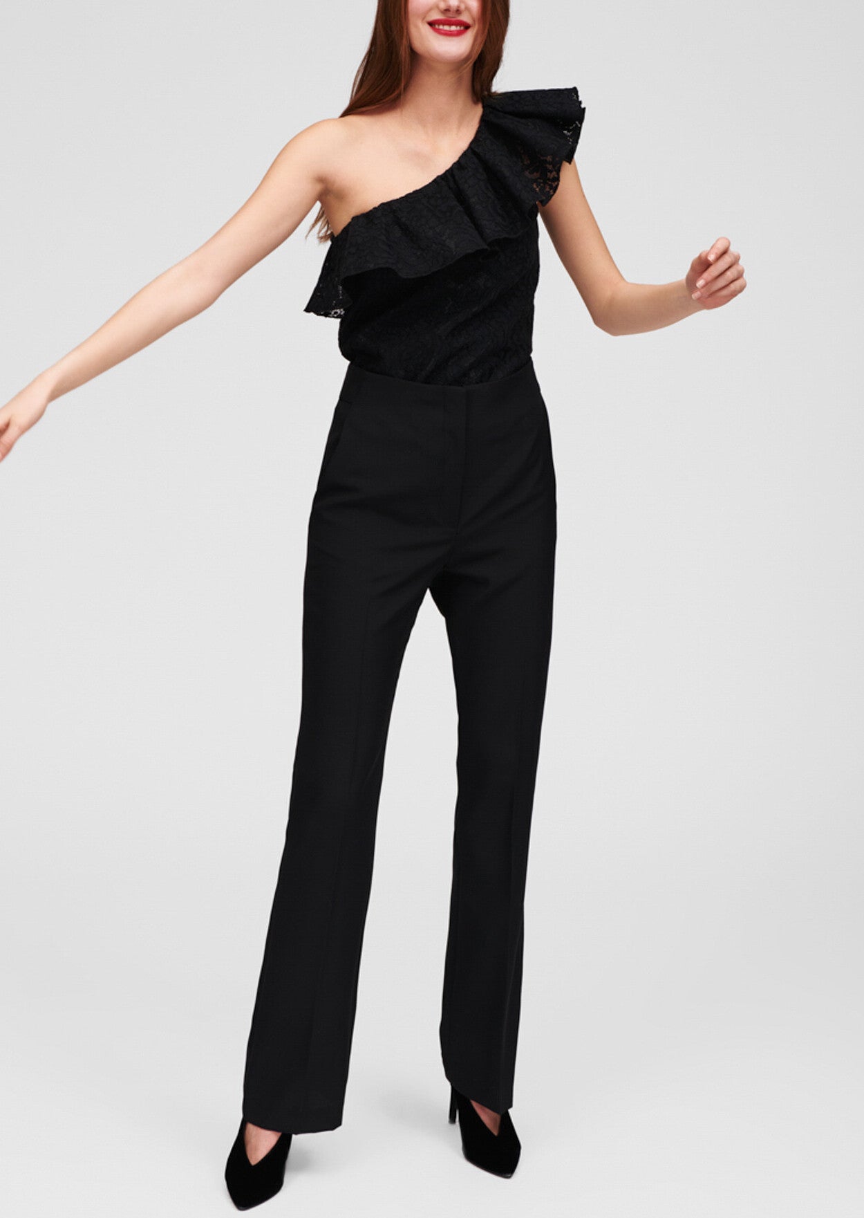 Pantalon droit noir en laine Faume - seconde main