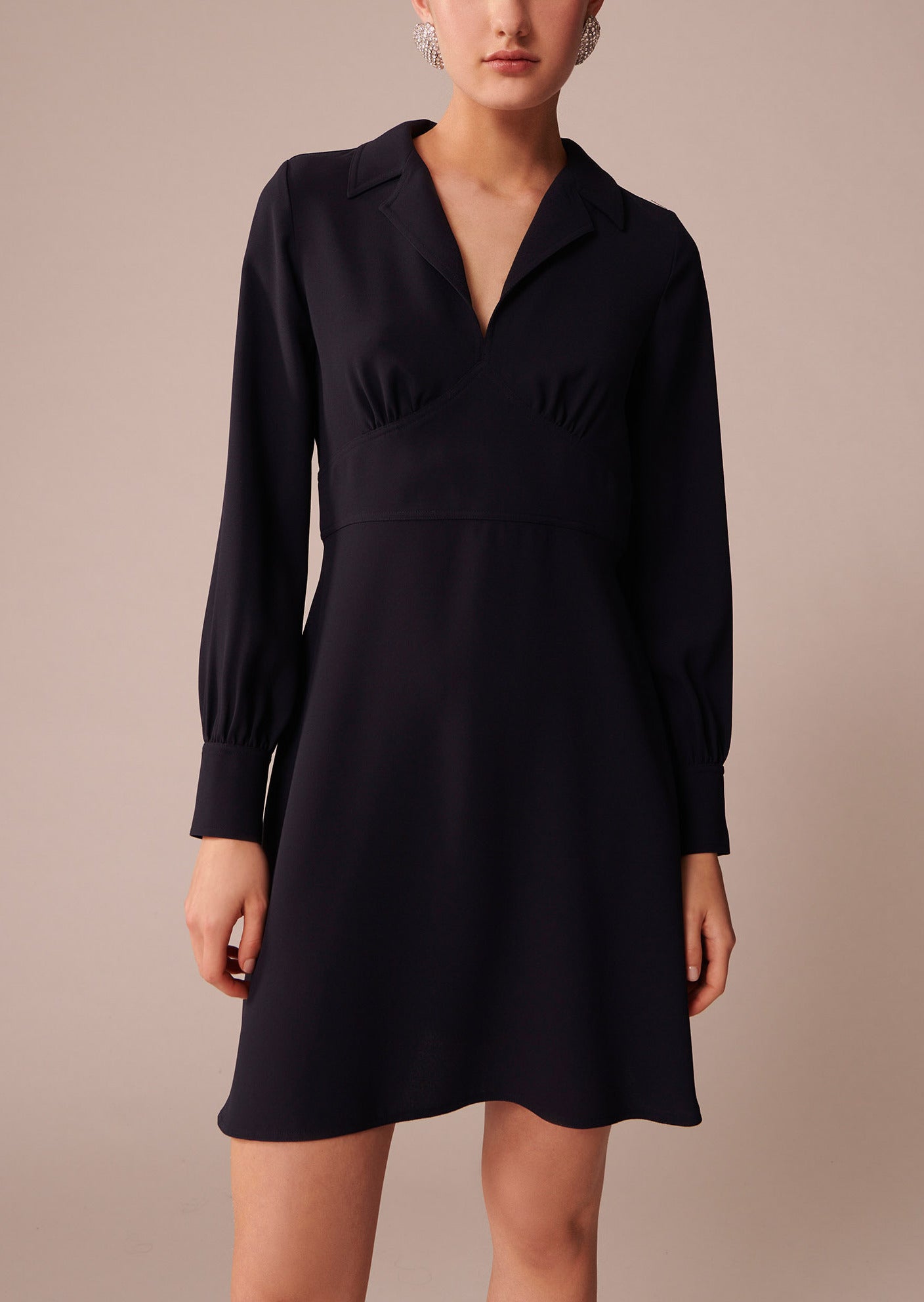 Robe Remi bleu nuit en crêpe Faume - seconde main