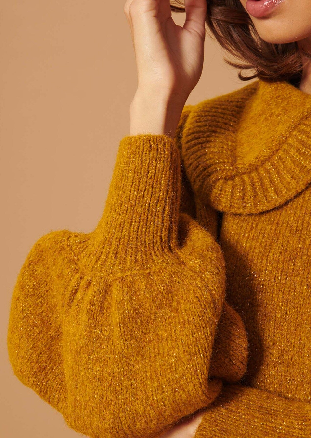 Pull Pompon jaune en laine et alpaga Faume - seconde main