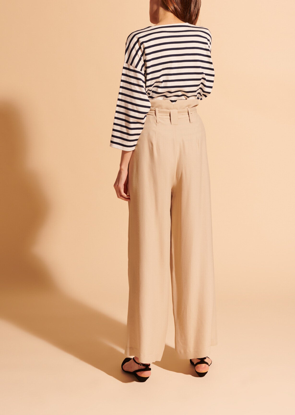 Pantalon Pia naturel en crêpe léger Faume - seconde main