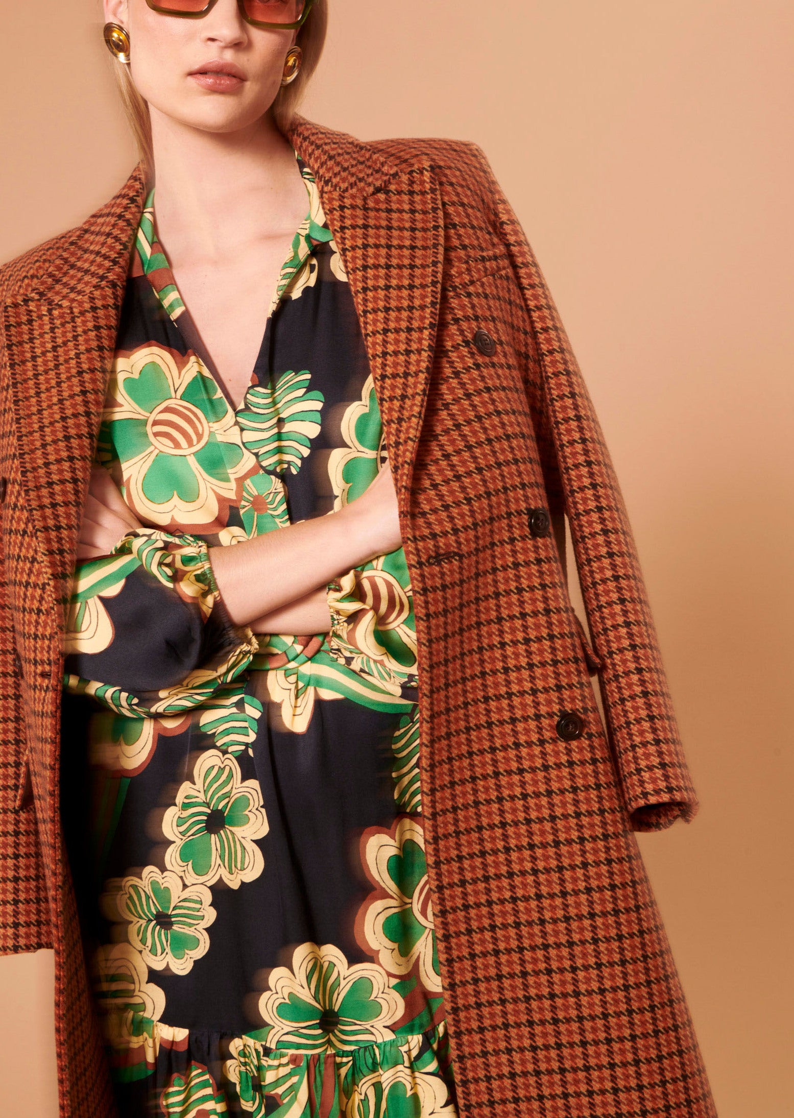 Robe Rosie bleu nuit imprimé à fleurs Faume - seconde main