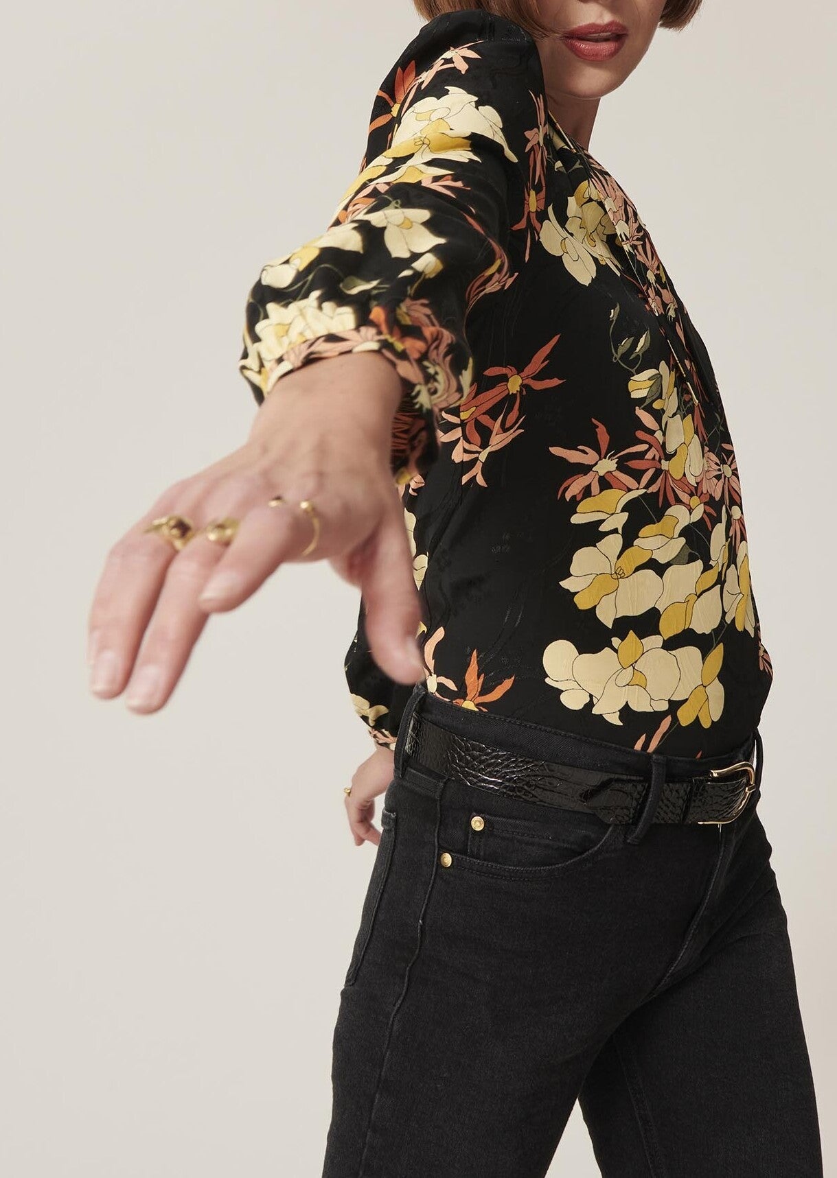 Blouse Tamoo noire imprimé exotic flowers Faume - seconde main