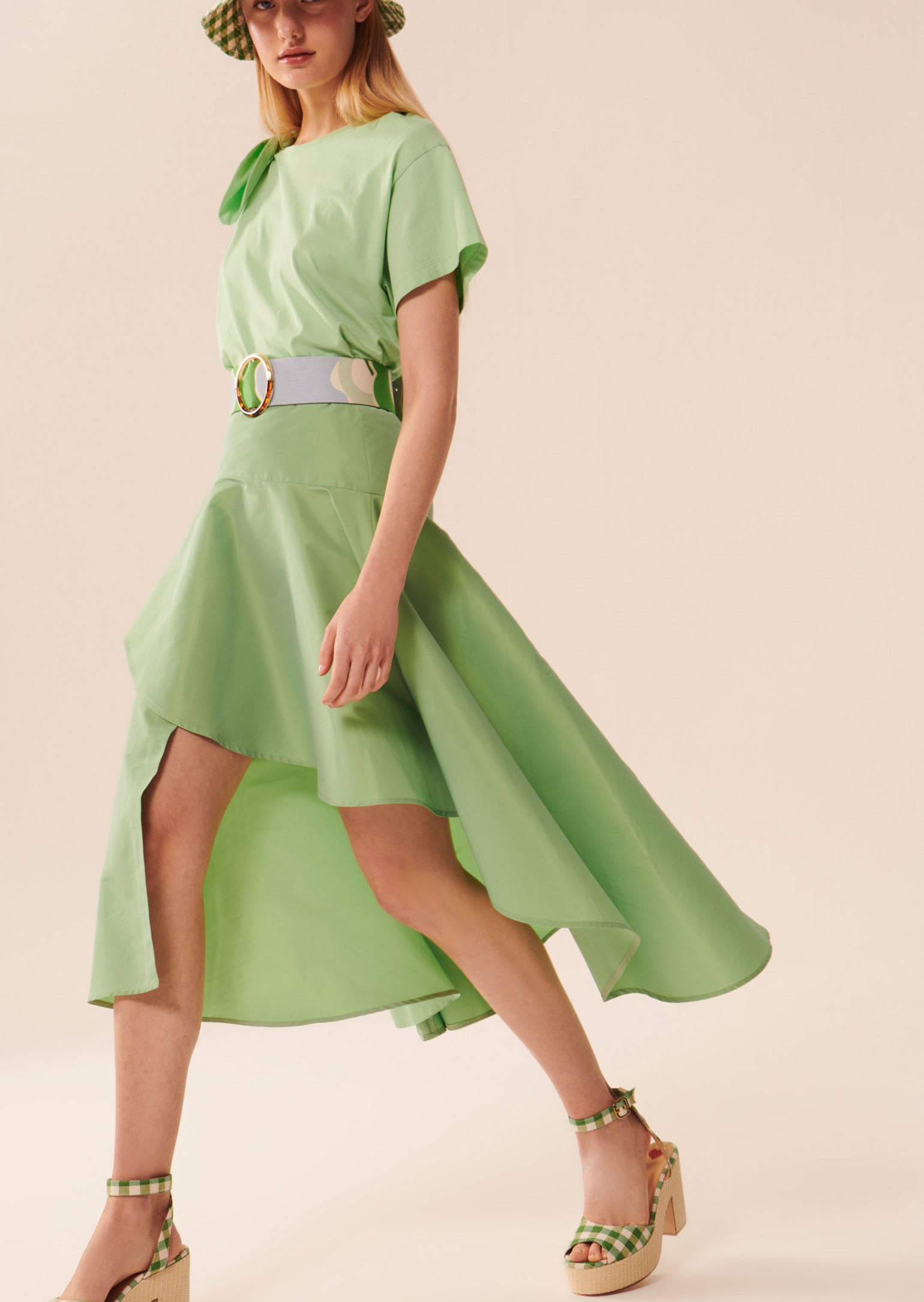 T-shirt Tarabow vert pâle en coton Faume - seconde main