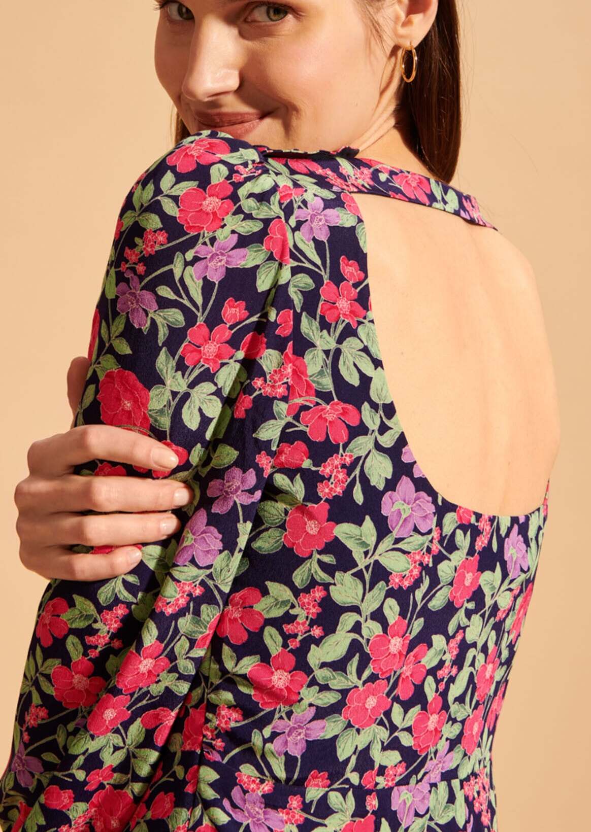 Robe Roizka dos nu imprimé grandes fleurs Faume - seconde main