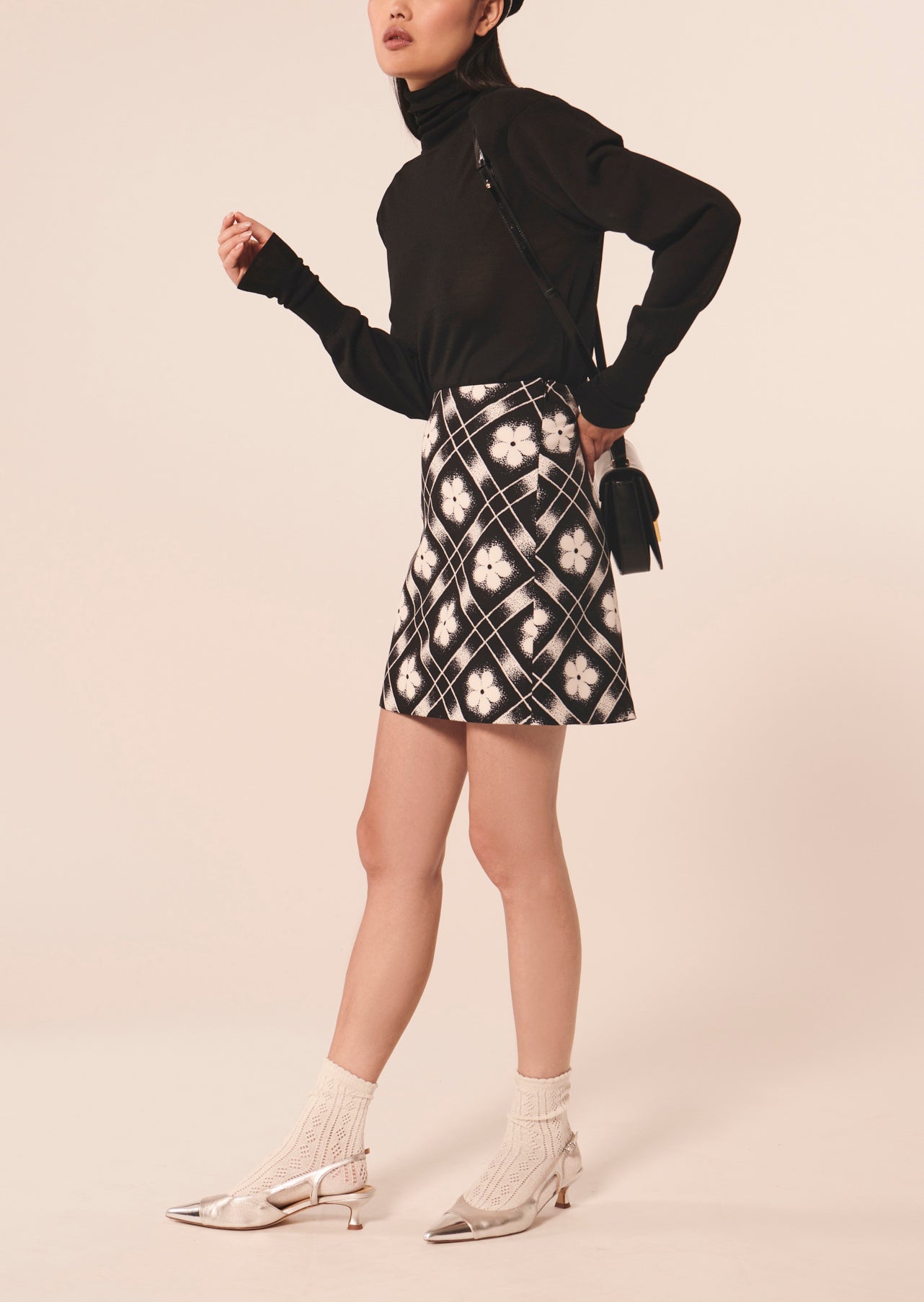 Jupe Jude noire imprimé à fleurs Faume - seconde main