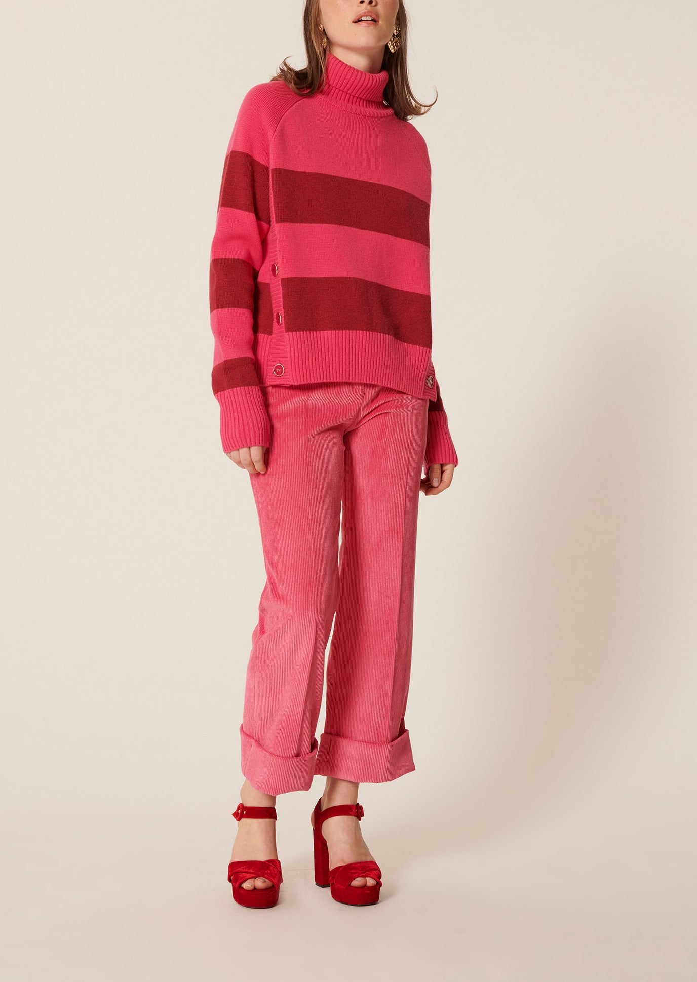 Pull Prague rose en laine Faume - seconde main