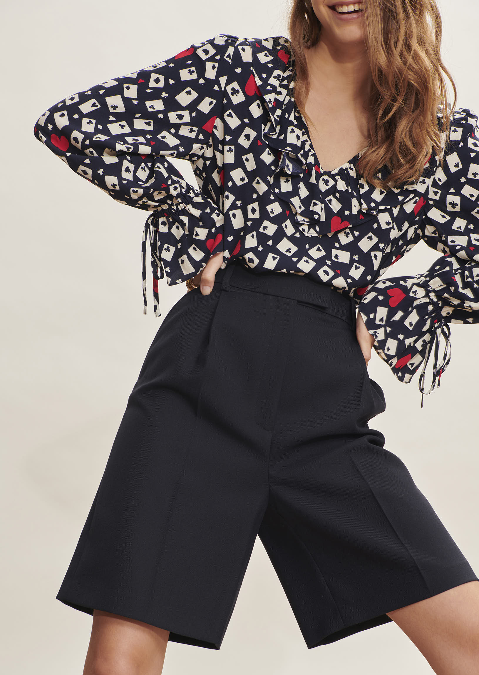 Short Salome bleu nuit en toile tailleur Faume - seconde main