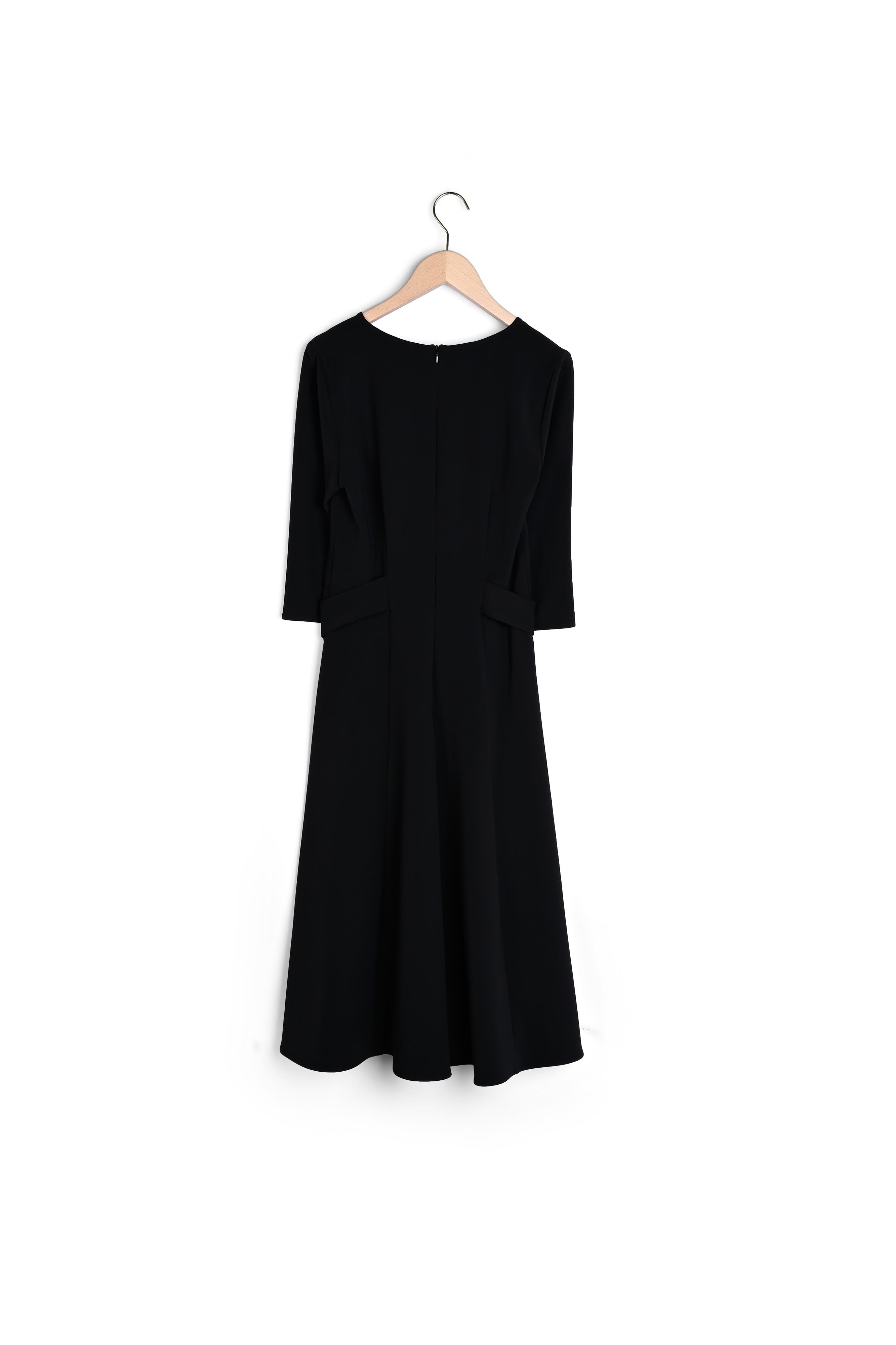 Robe Roseline noire en crêpe technique Faume - seconde main