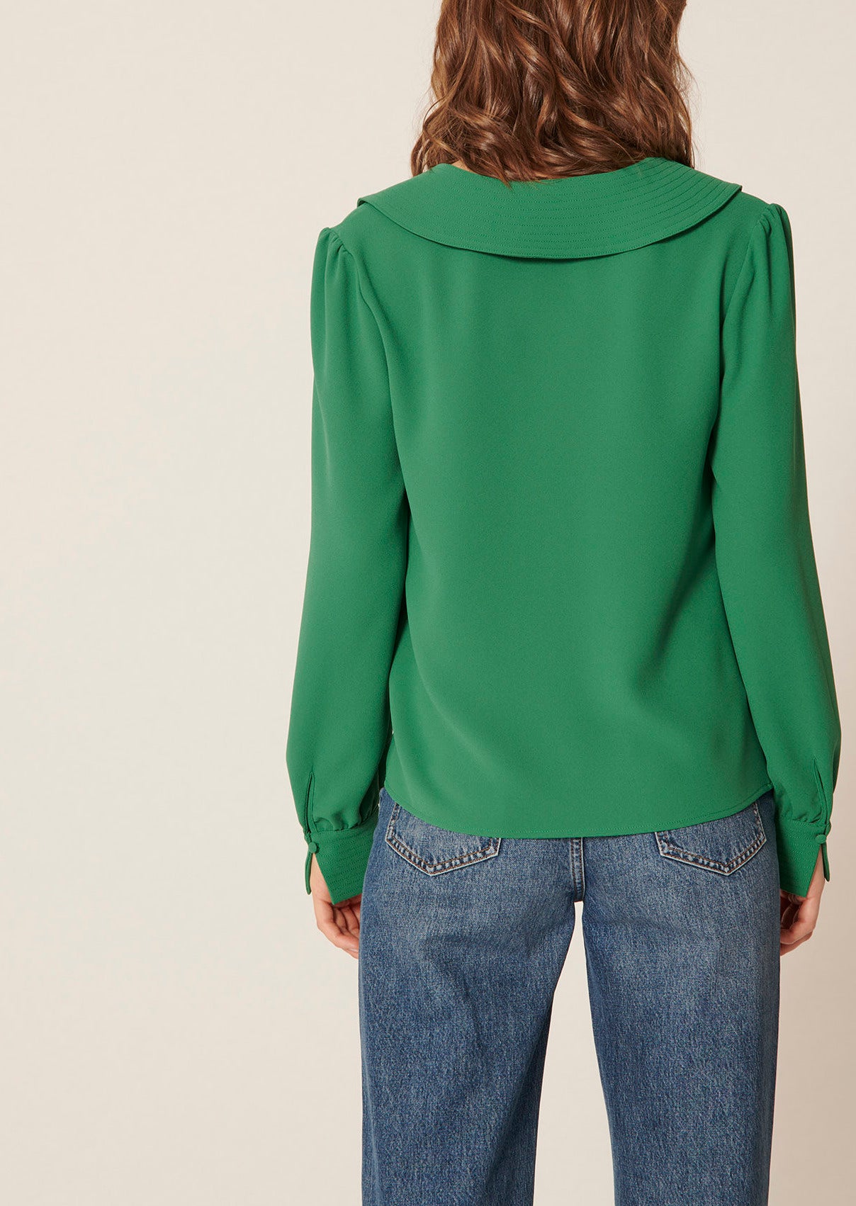 Top Tarabella vert en crêpe Faume - seconde main