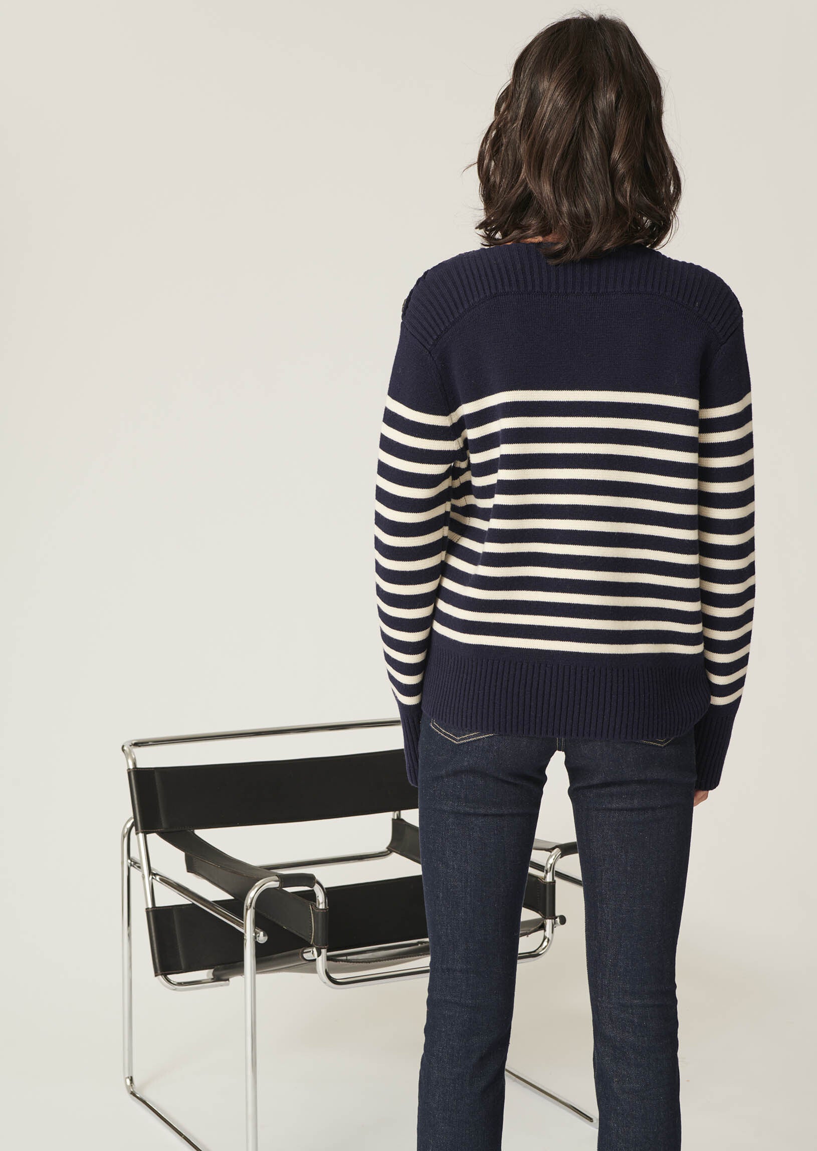 Pull Poete marinière bleu marine en laine Faume - seconde main