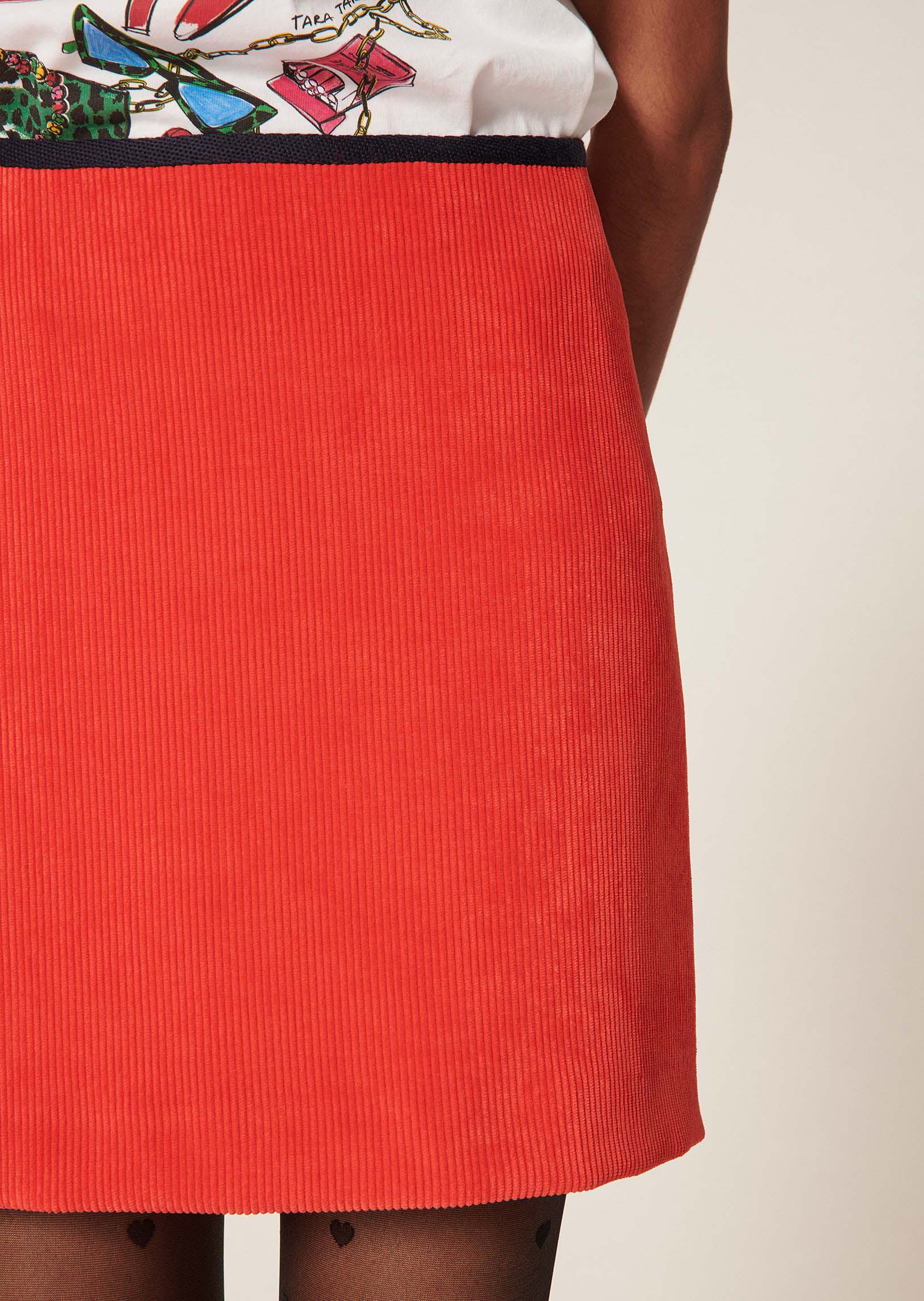 Jupe Jourdan rouge en velours côtelé Faume - seconde main