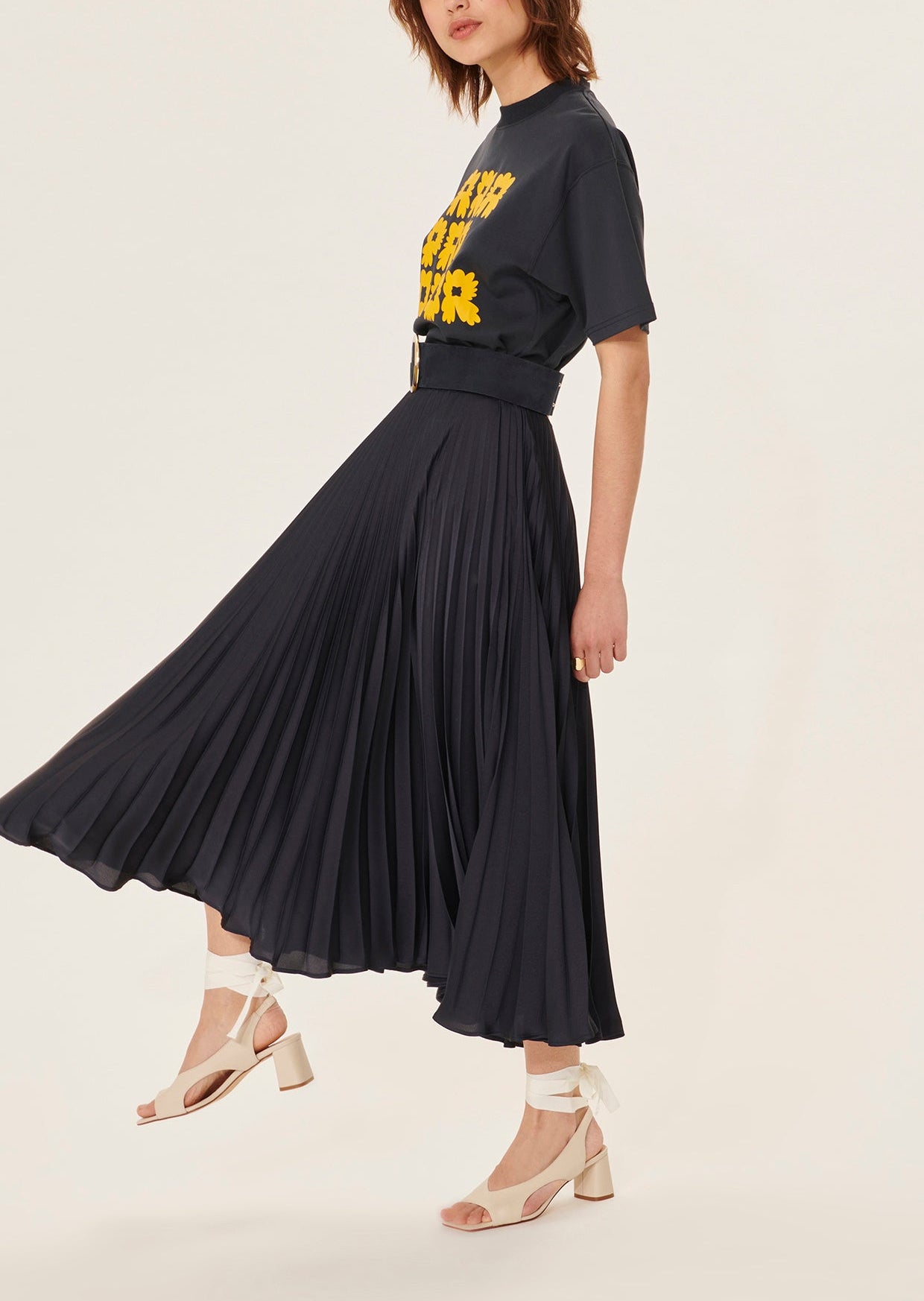 Jupe Juline bleu nuit plissée Faume - seconde main