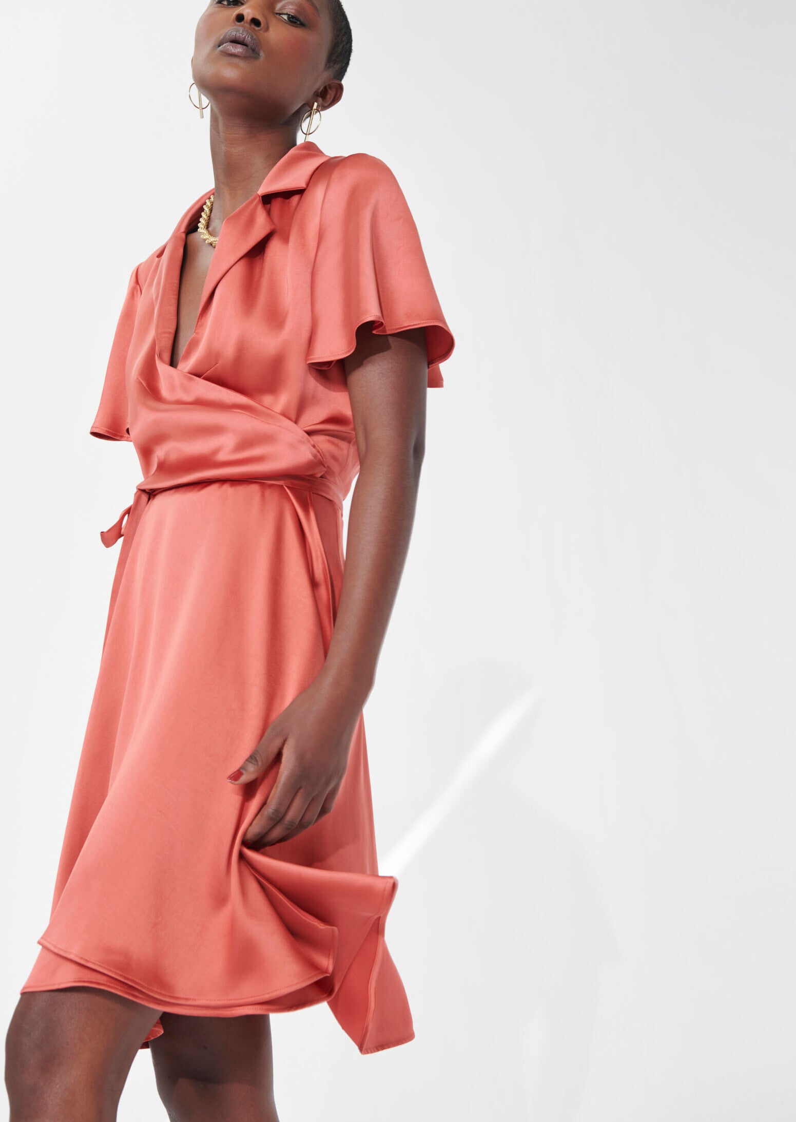 Robe Rybasi bois de rose en satin Faume - seconde main