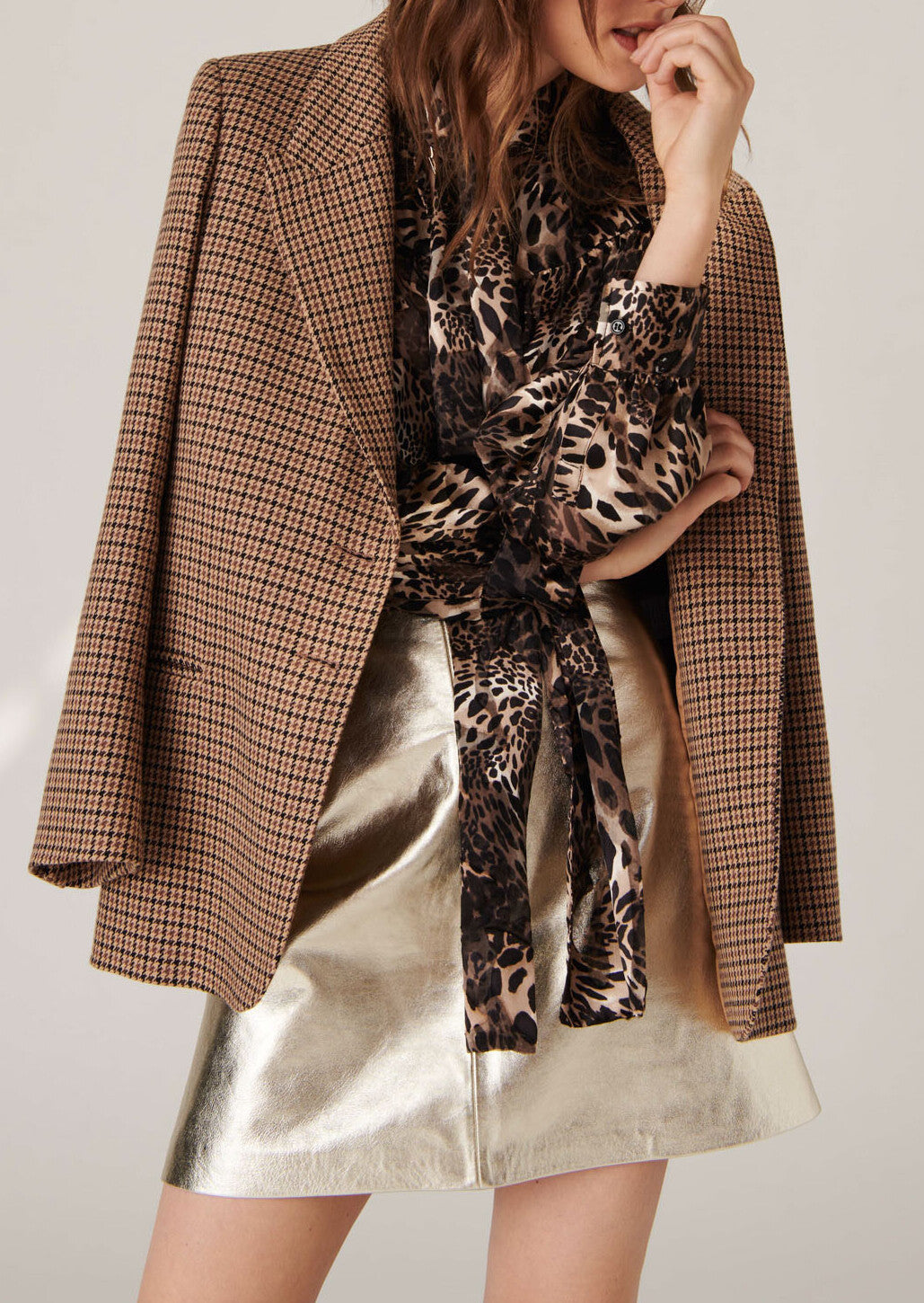 Blouse lavallière Titien imprimé dévoré animal sur viscose de soie Faume - seconde main