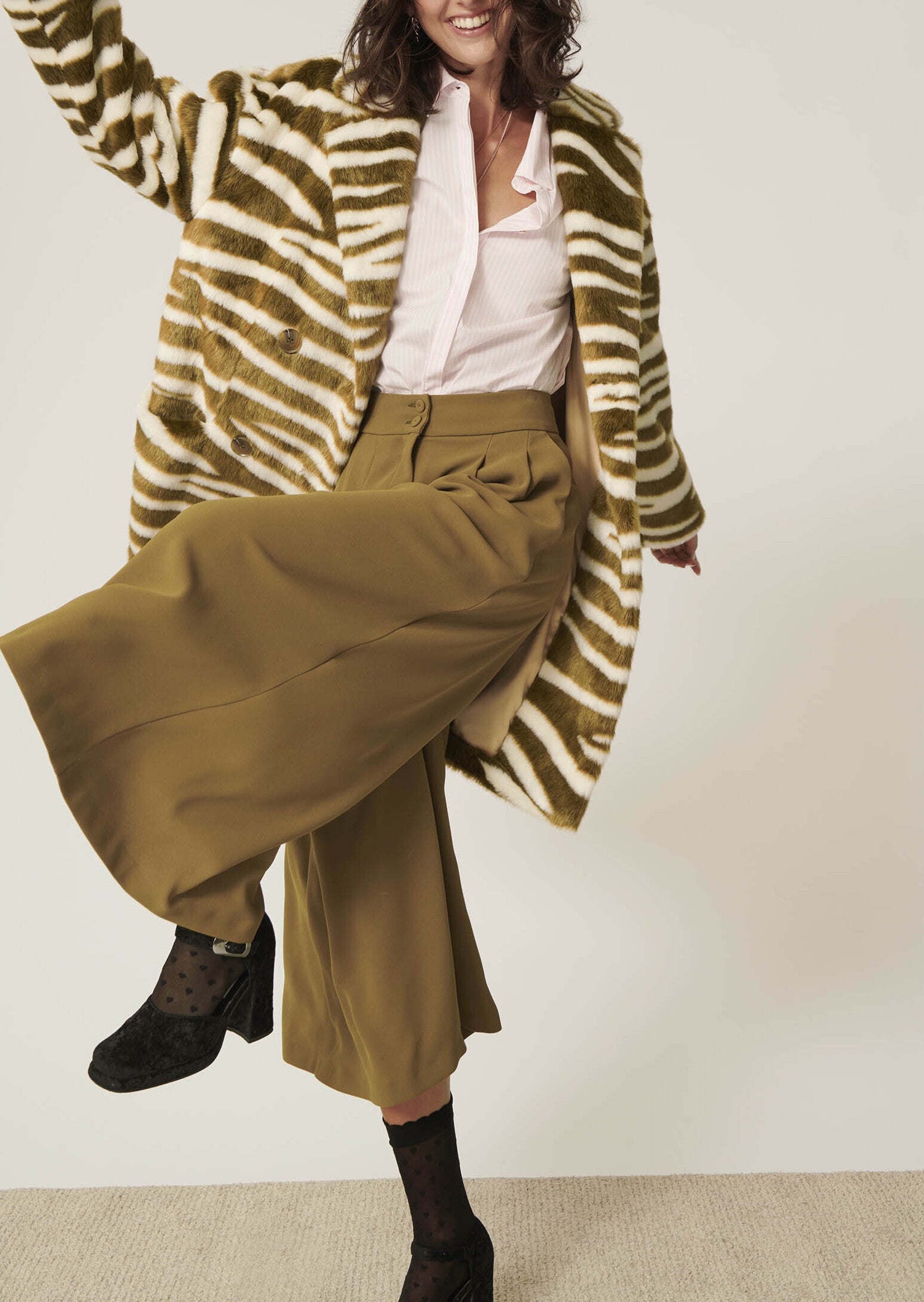 Manteau Masaccio marron en fausse fourrure zèbre Faume - seconde main