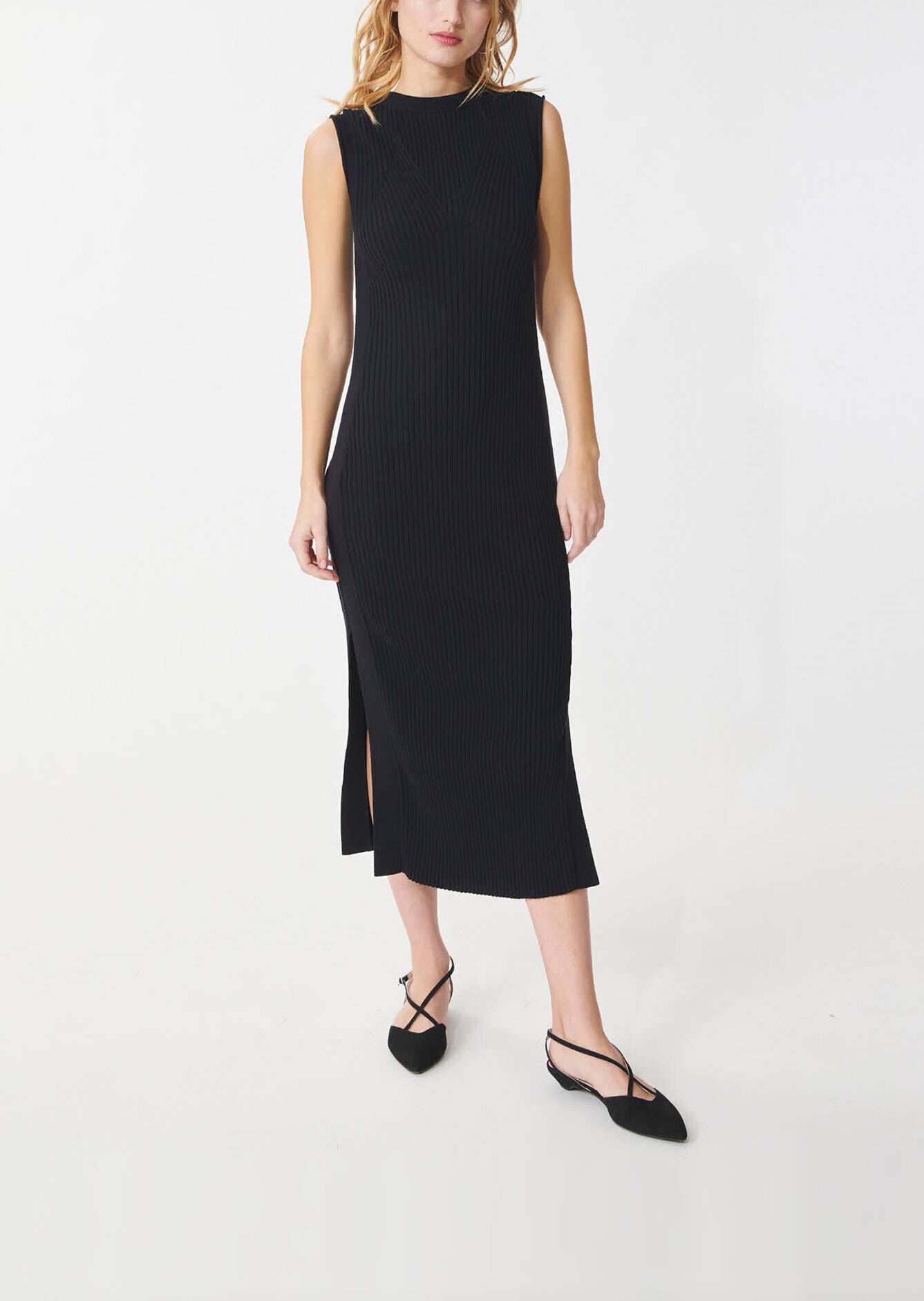 Robe longue et moulante Riviera noire en maille cotelée Faume - seconde main