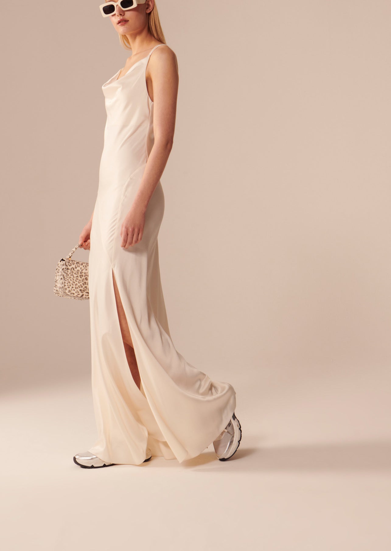 Robe Rafaele écrue en satin Faume - seconde main