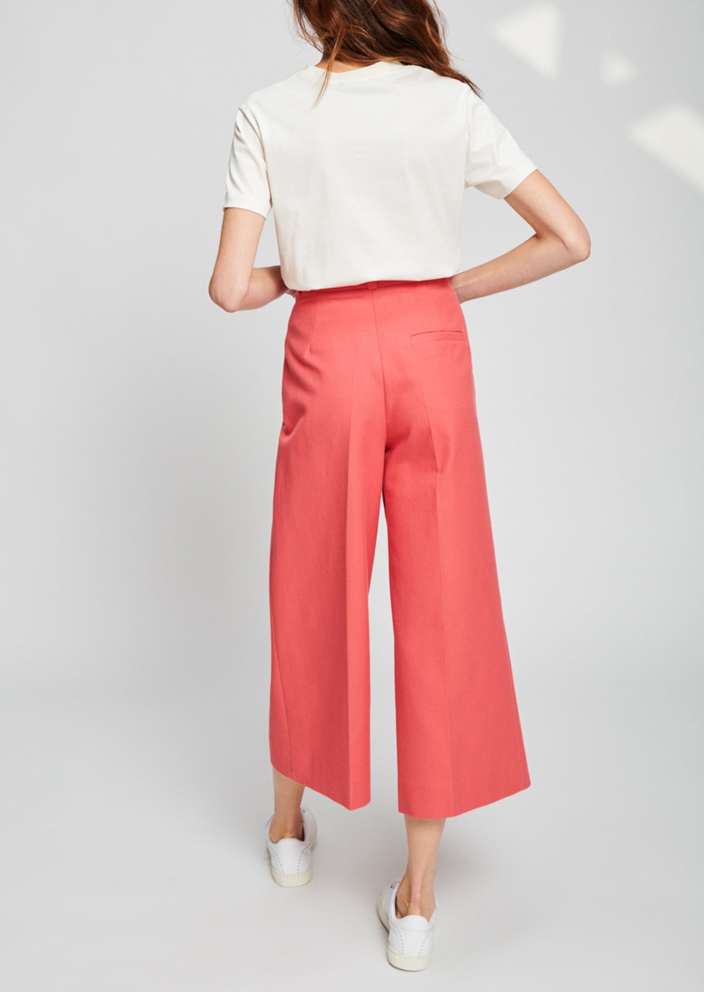 Pantalon jambes larges vieux rose en coton piqué Faume - seconde main