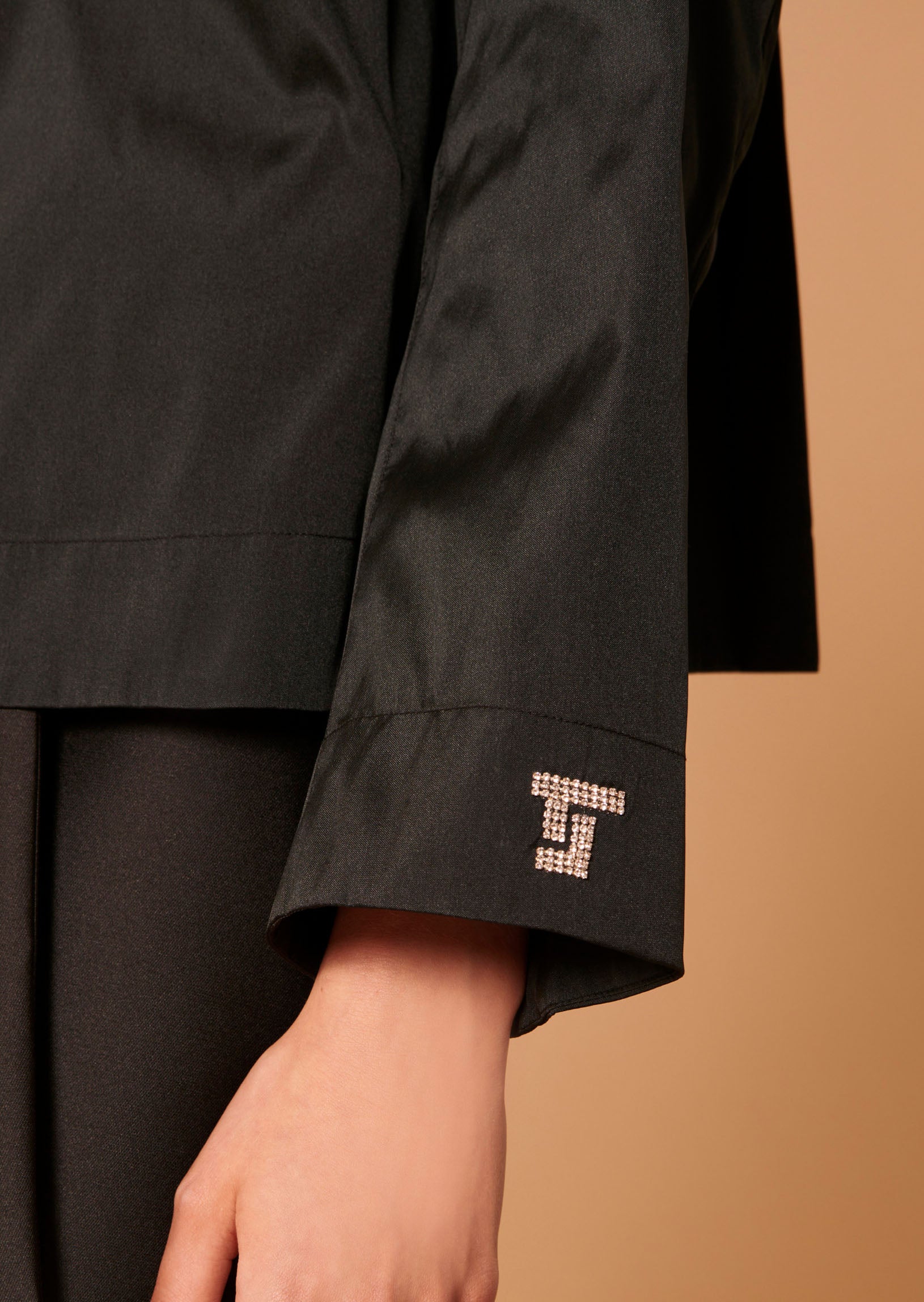 Chemise Camilliera noire en taffetas Faume - seconde main