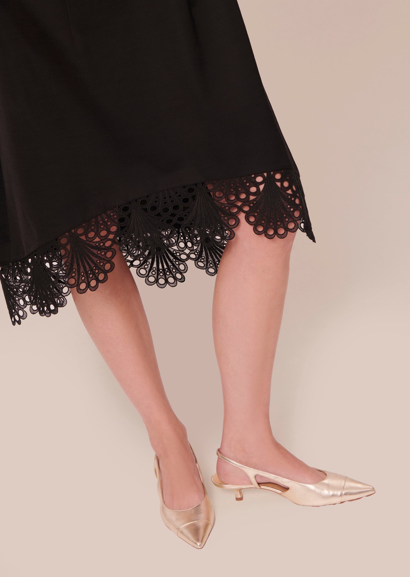 Robe Roy noire satinée Faume - seconde main