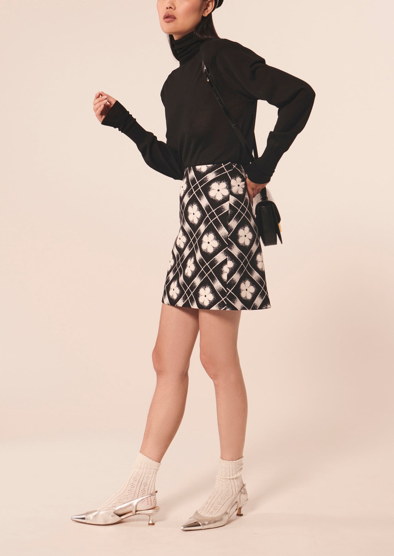 Jupe Jude noire imprimé à fleurs Faume - seconde main