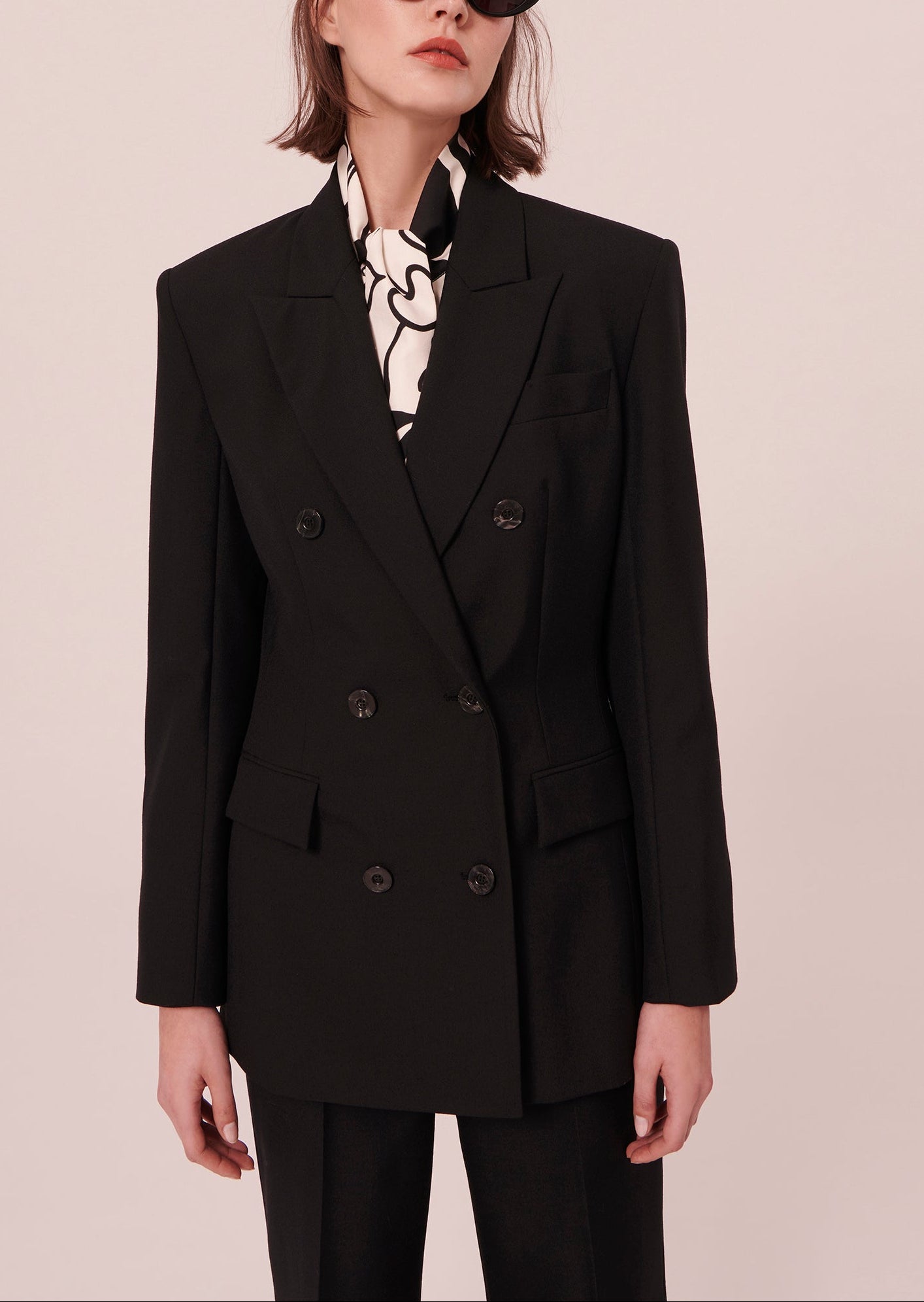 Veste Viola noire en laine froide Faume - seconde main