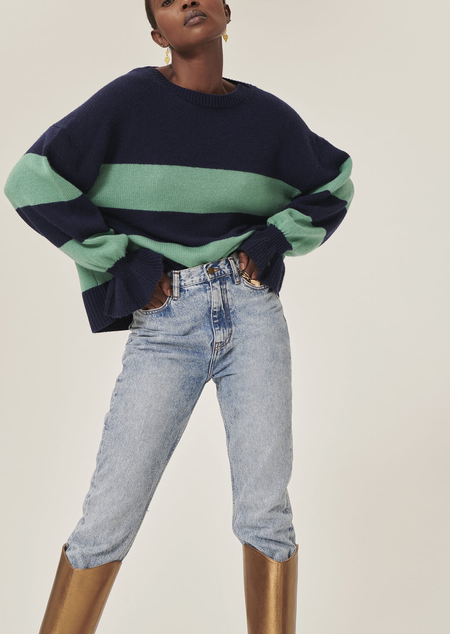 Pull Parme bleu marine rayé vert en merinos et cachemire Faume - seconde main