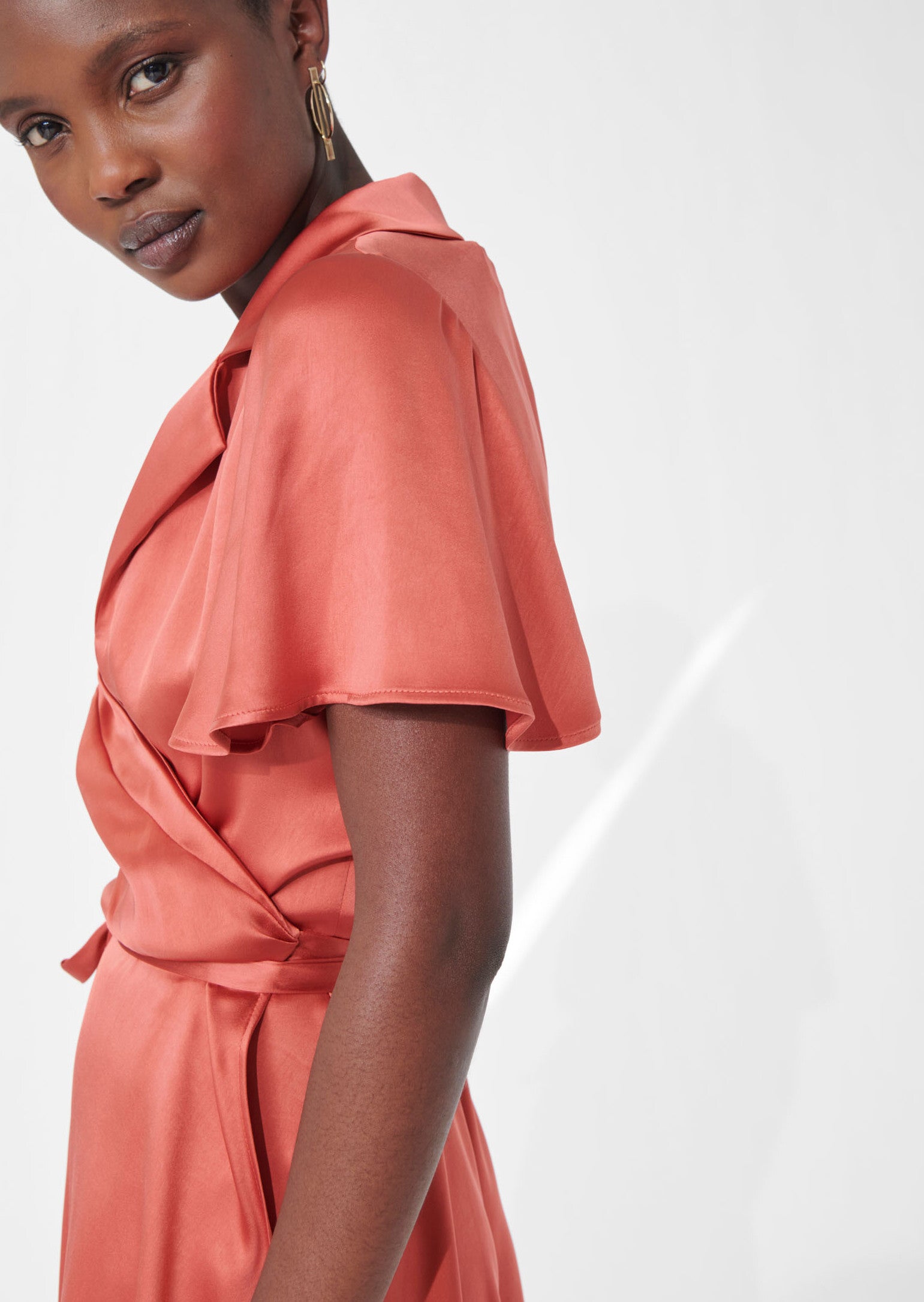 Robe Rybasi bois de rose en satin Faume - seconde main