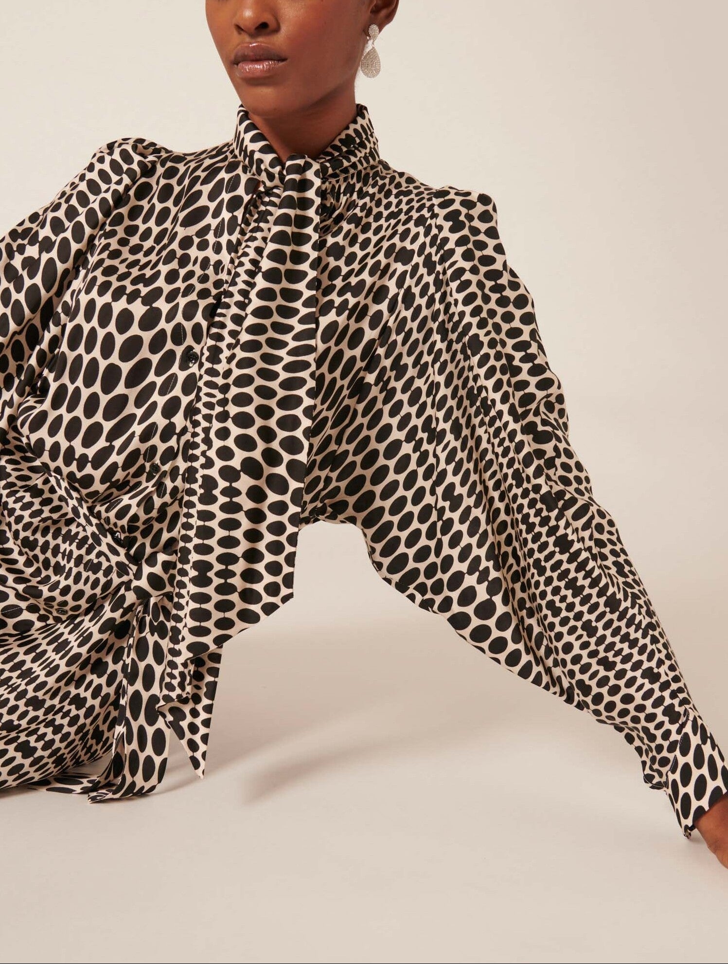 Robe Ryenita noire imprimé pois Faume - seconde main