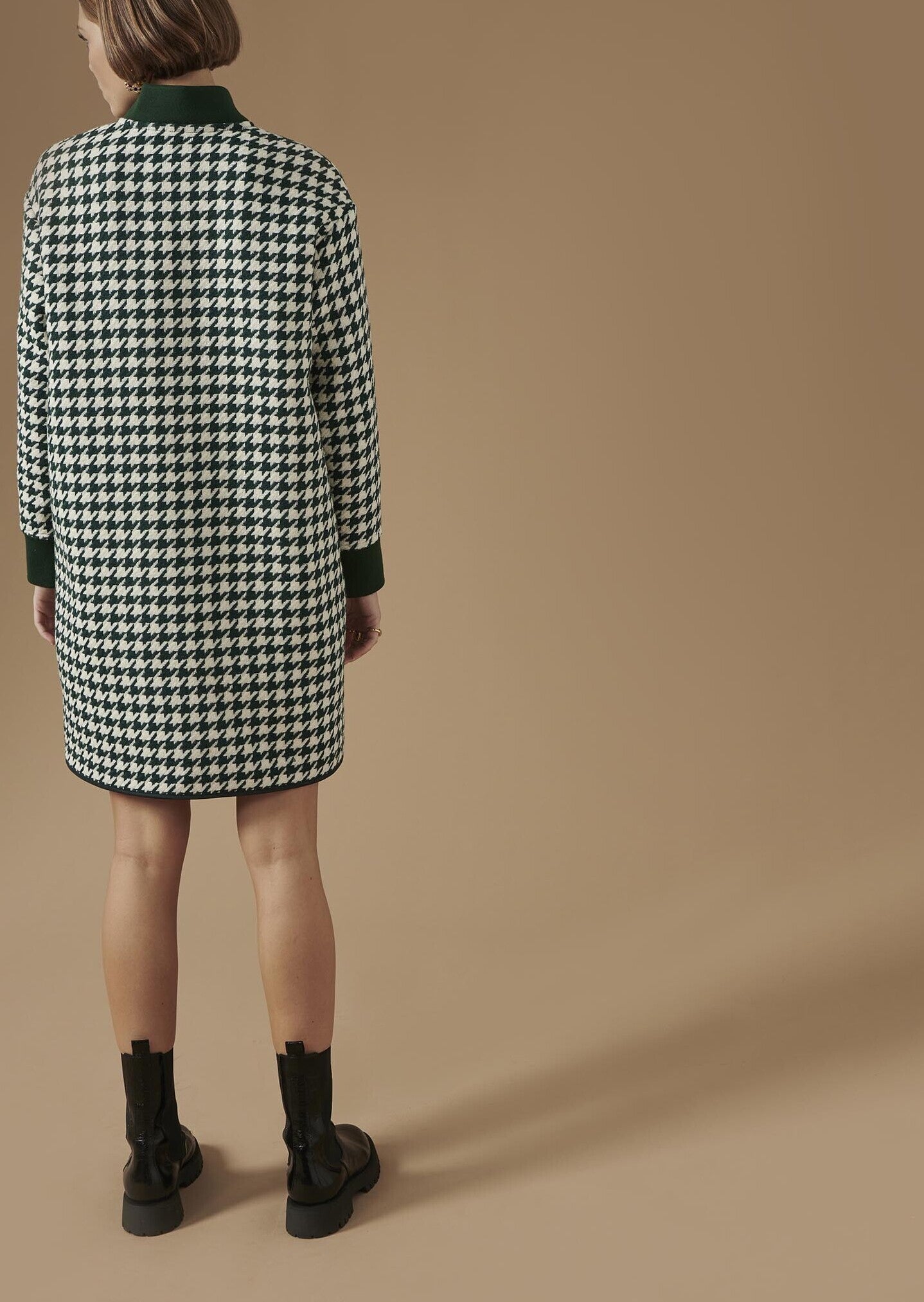 Manteau Munch vert pied de coq bicolor en laine Faume - seconde main