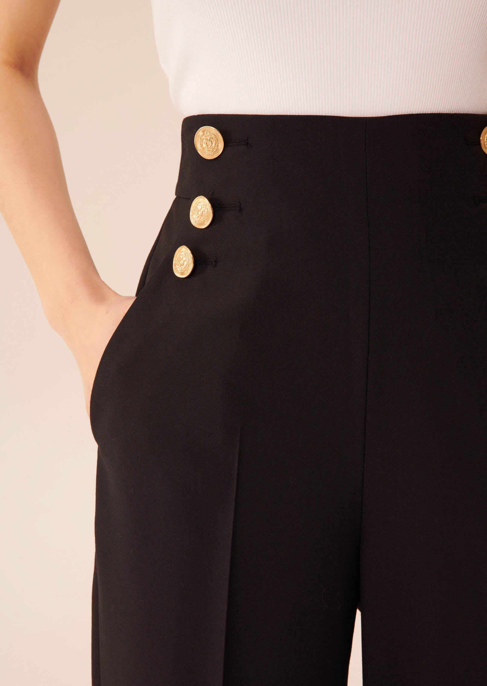 Pantalon Pilar noir en toile tailleur Faume - seconde main