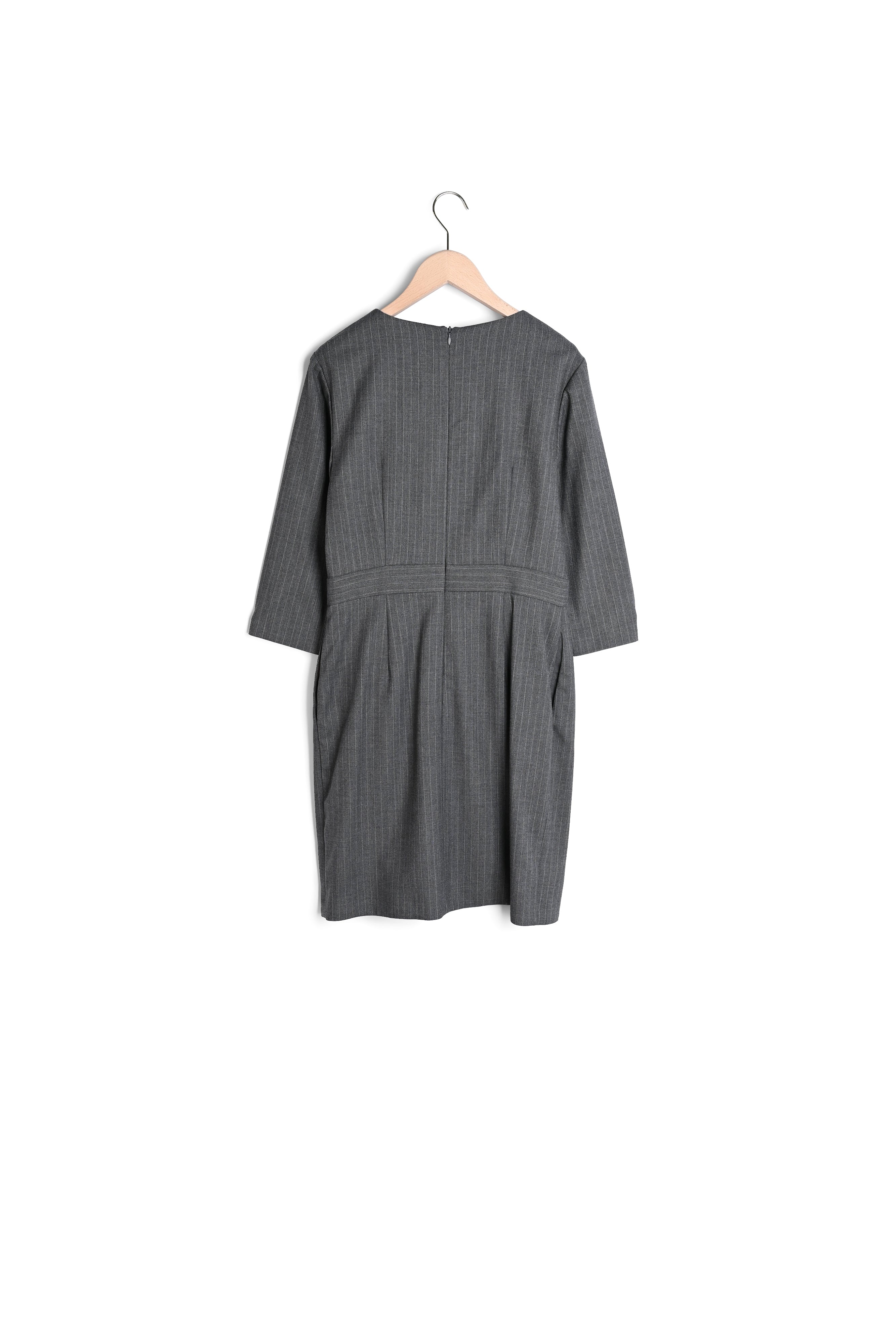 Robe Raquel grise à rayures Faume - seconde main