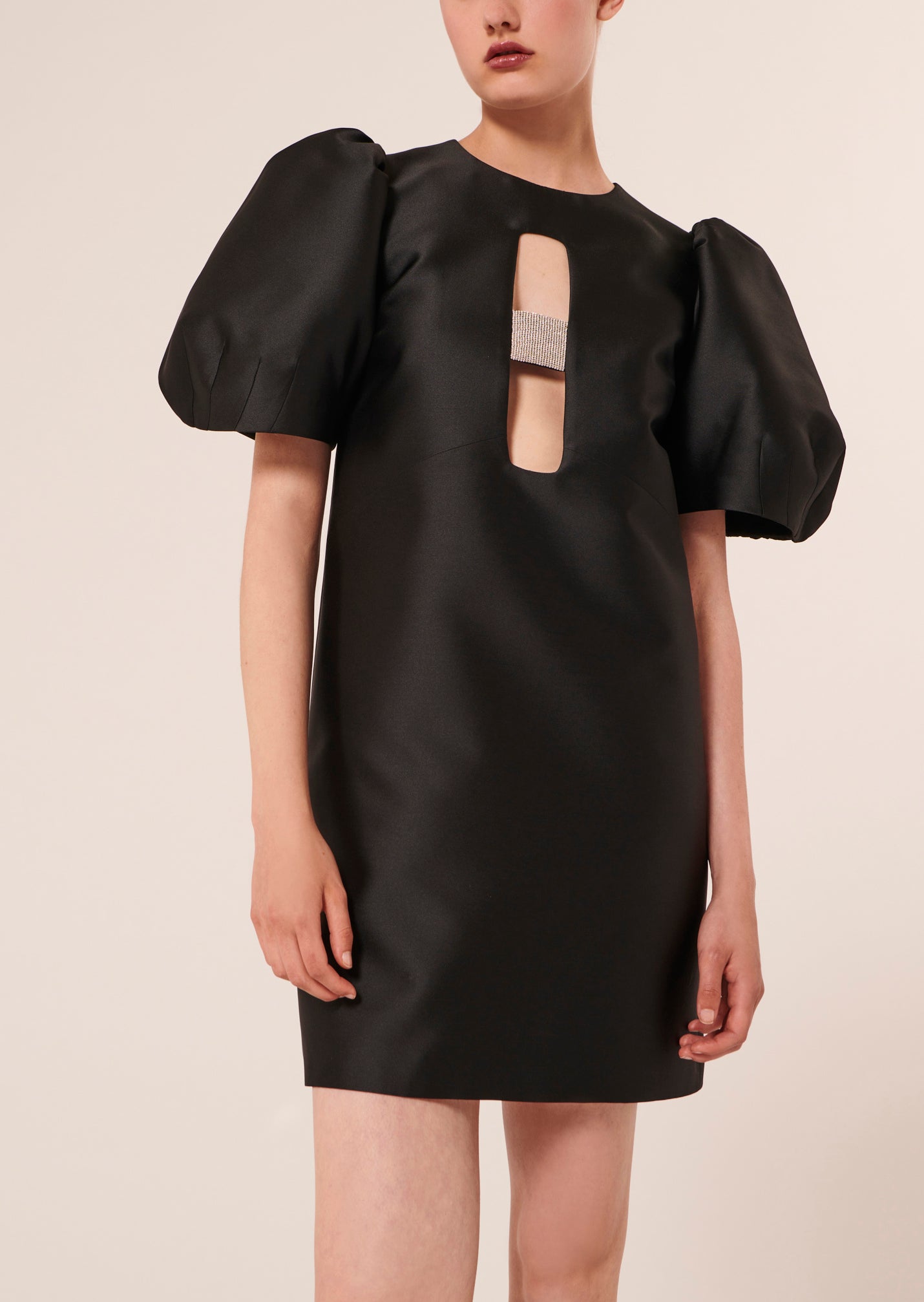 Robe Rettel noire en satin Faume - seconde main