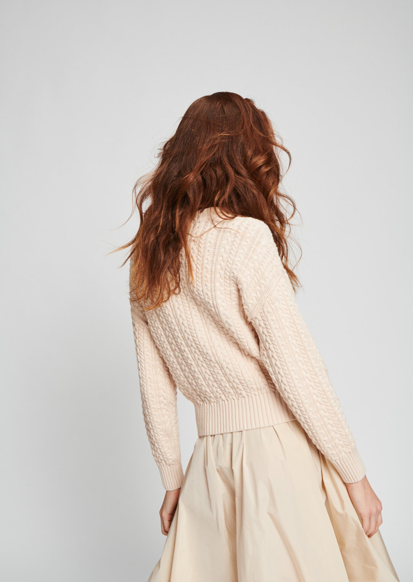 Maille beige avec perles Faume - seconde main