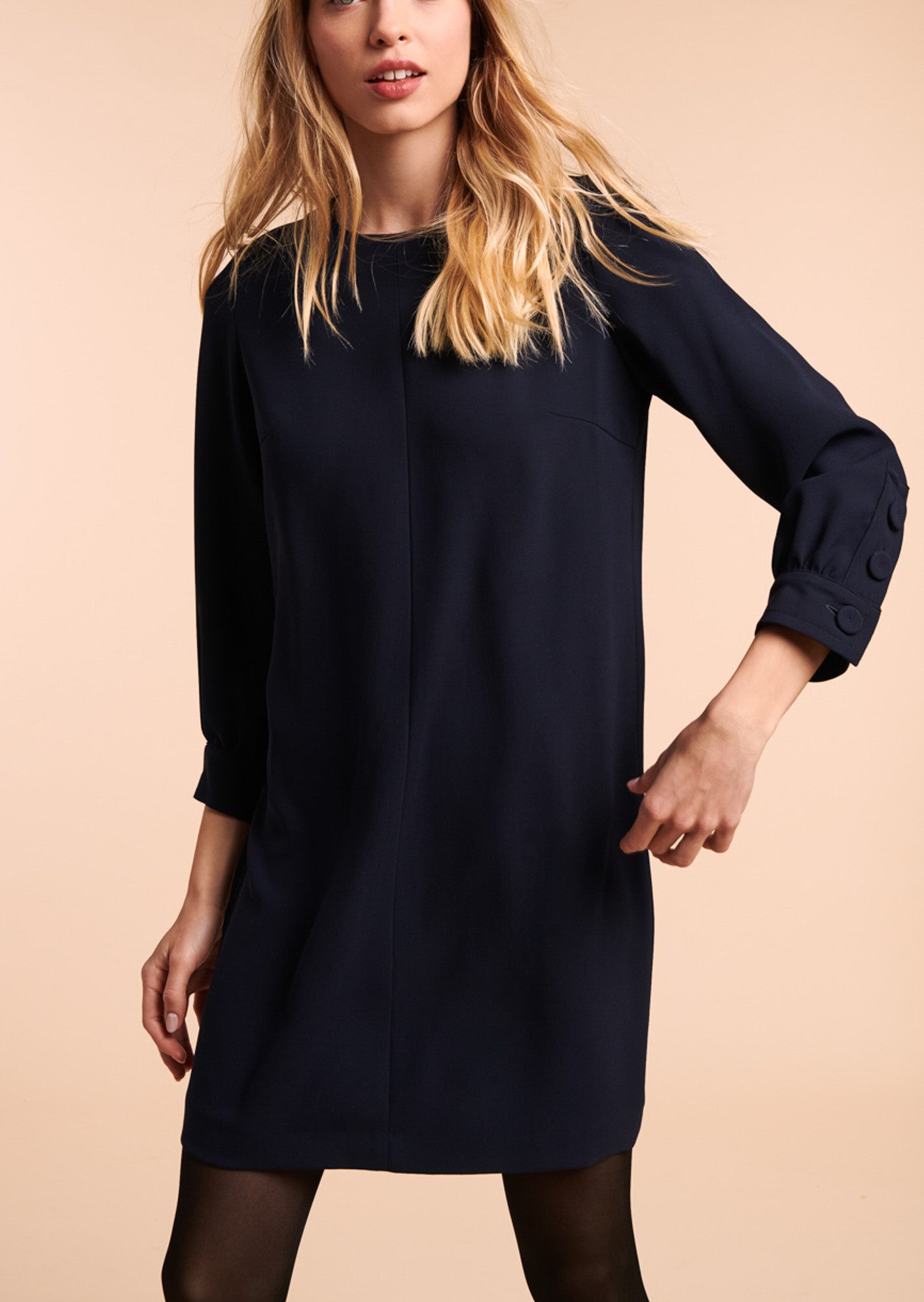 Robe Ryme bleu nuit manches boutonnées Faume - seconde main