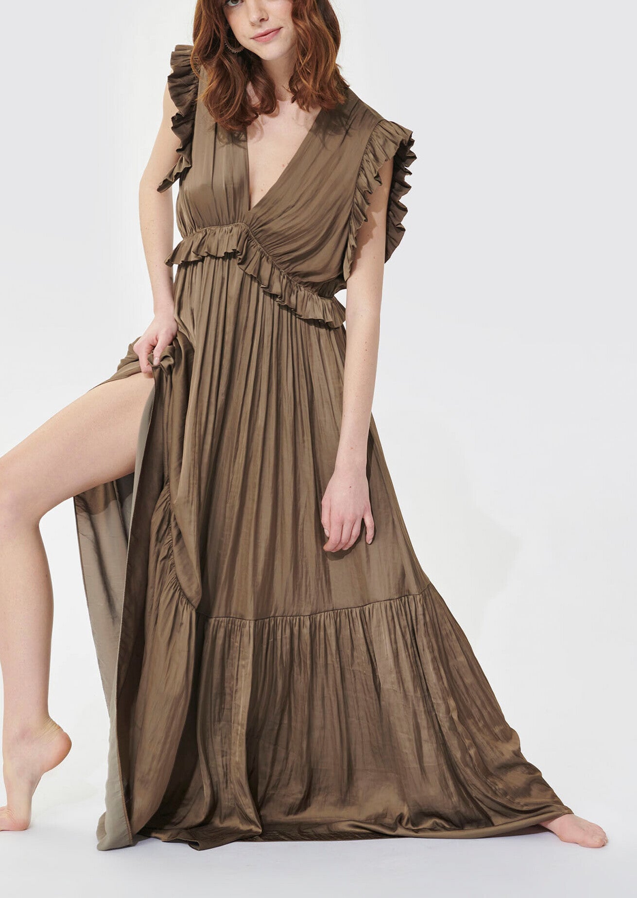 Robe Romi kaki en satin crinkle Faume - seconde main