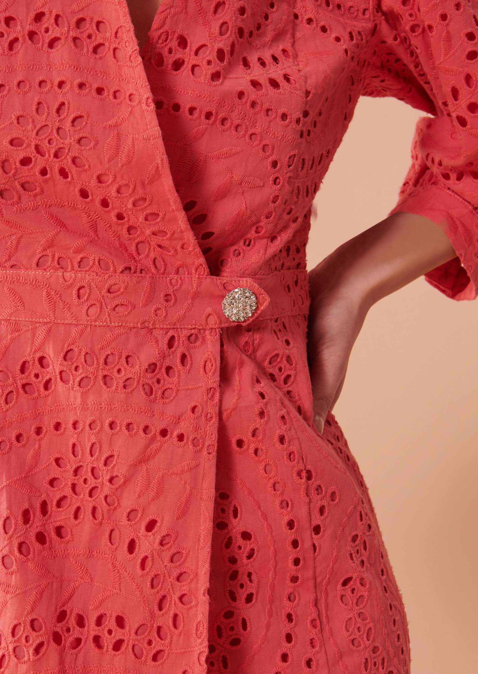 Robe Rosalyn rose en broderie Faume - seconde main