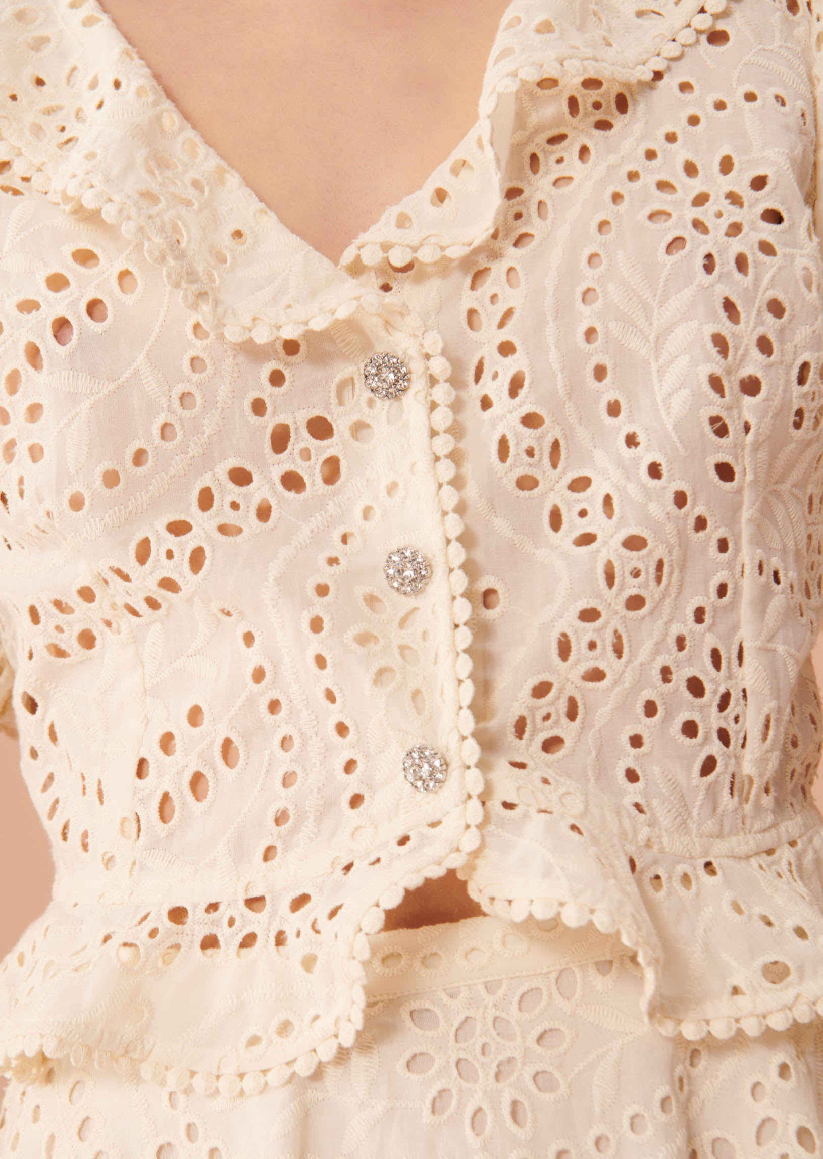 Chemise Carine écrue en broderie Faume - seconde main