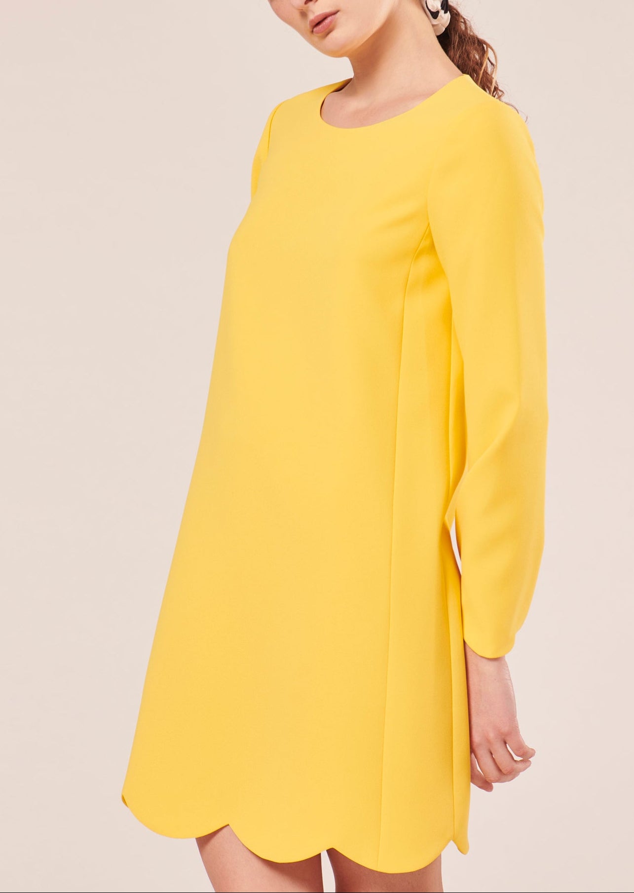 Robe Ruoda jaune en crêpe Faume - seconde main