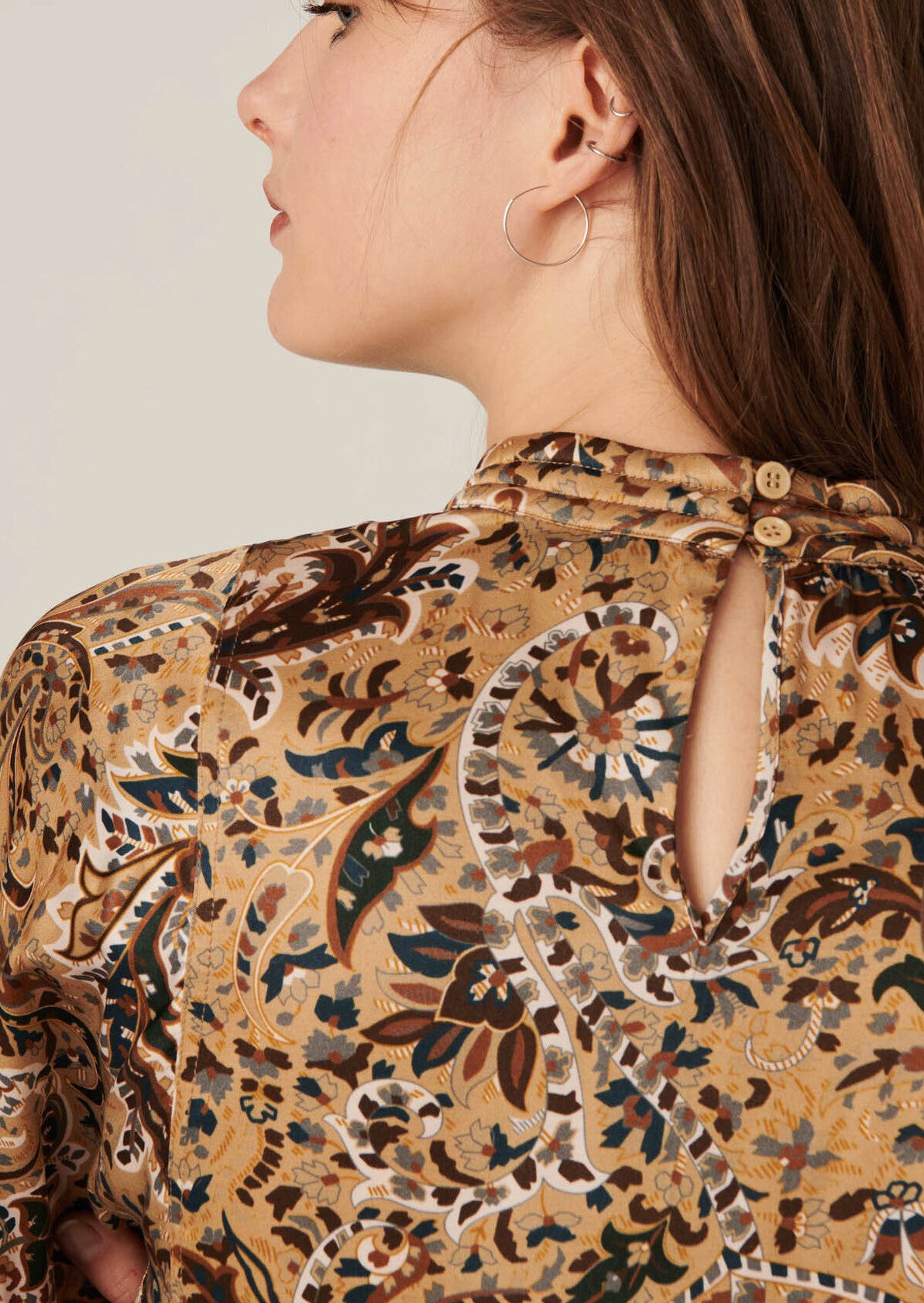 Blouse Tribeca imprimé cachemire camel sur satin viscose de soie Faume - seconde main