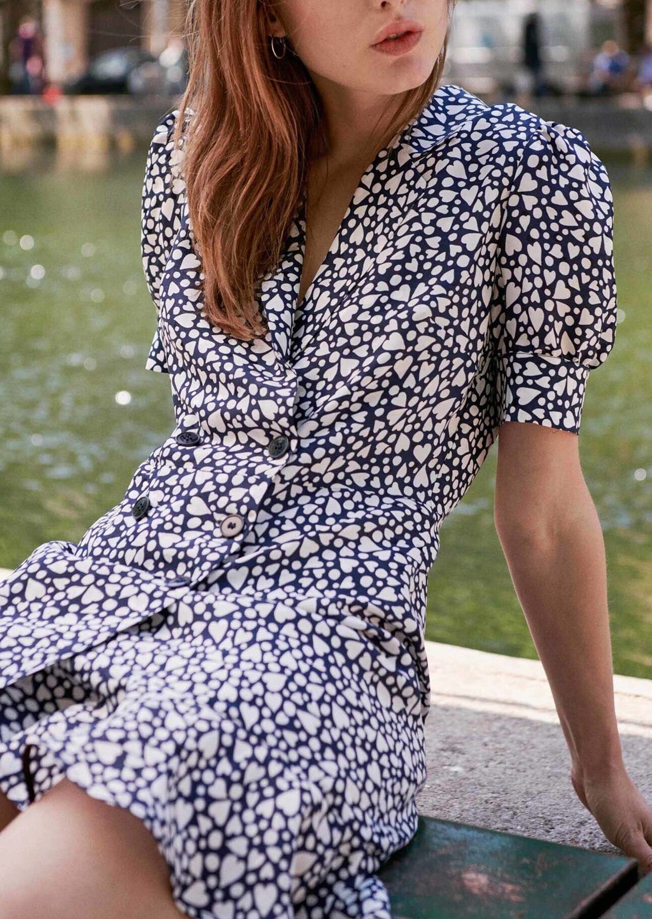 Robe boutonnée Rizaia bleu nuit imprimé coeurs Faume - seconde main