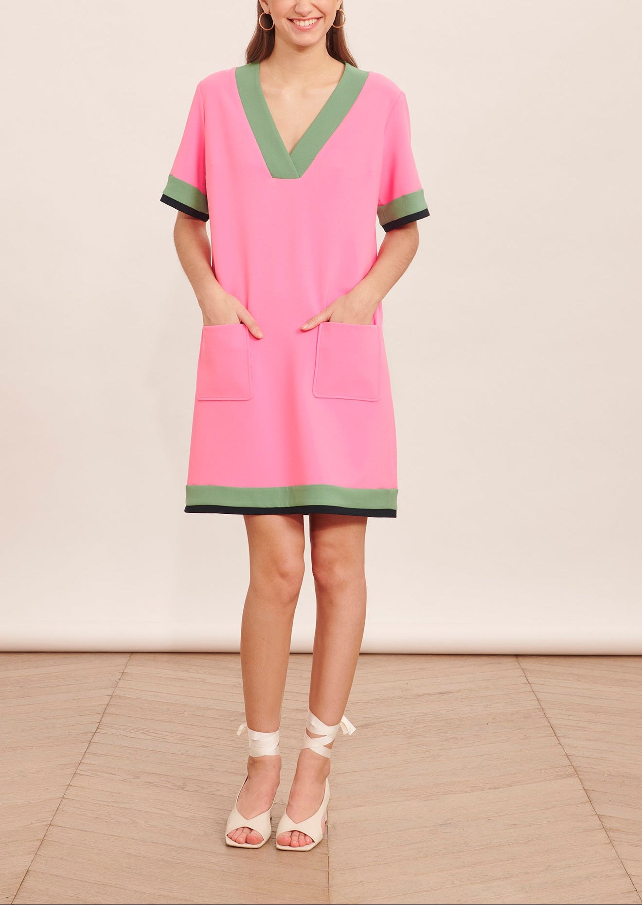 Robe Reowa rose en toile double Faume - seconde main