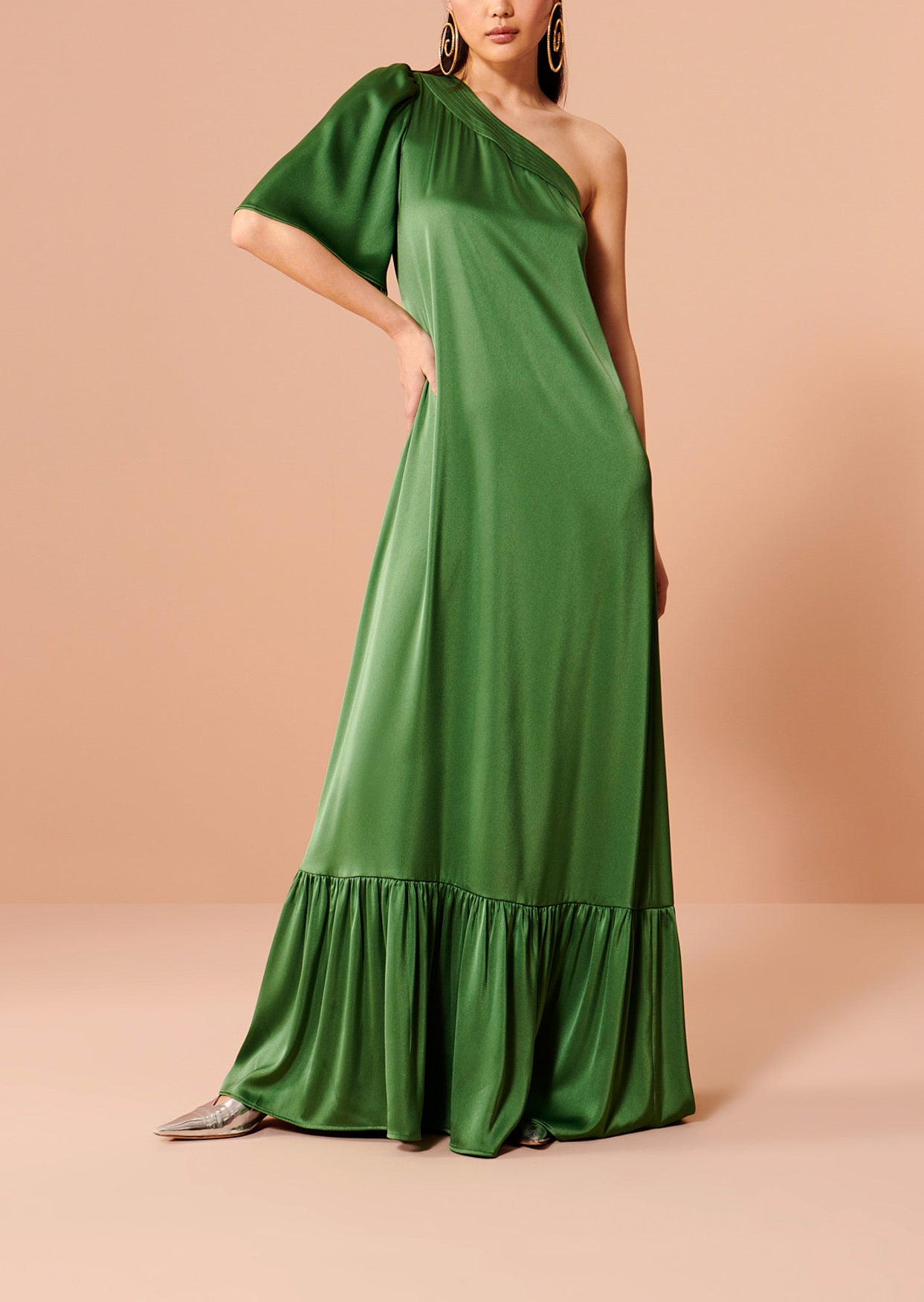 Robe Rene verte en satin Faume - seconde main