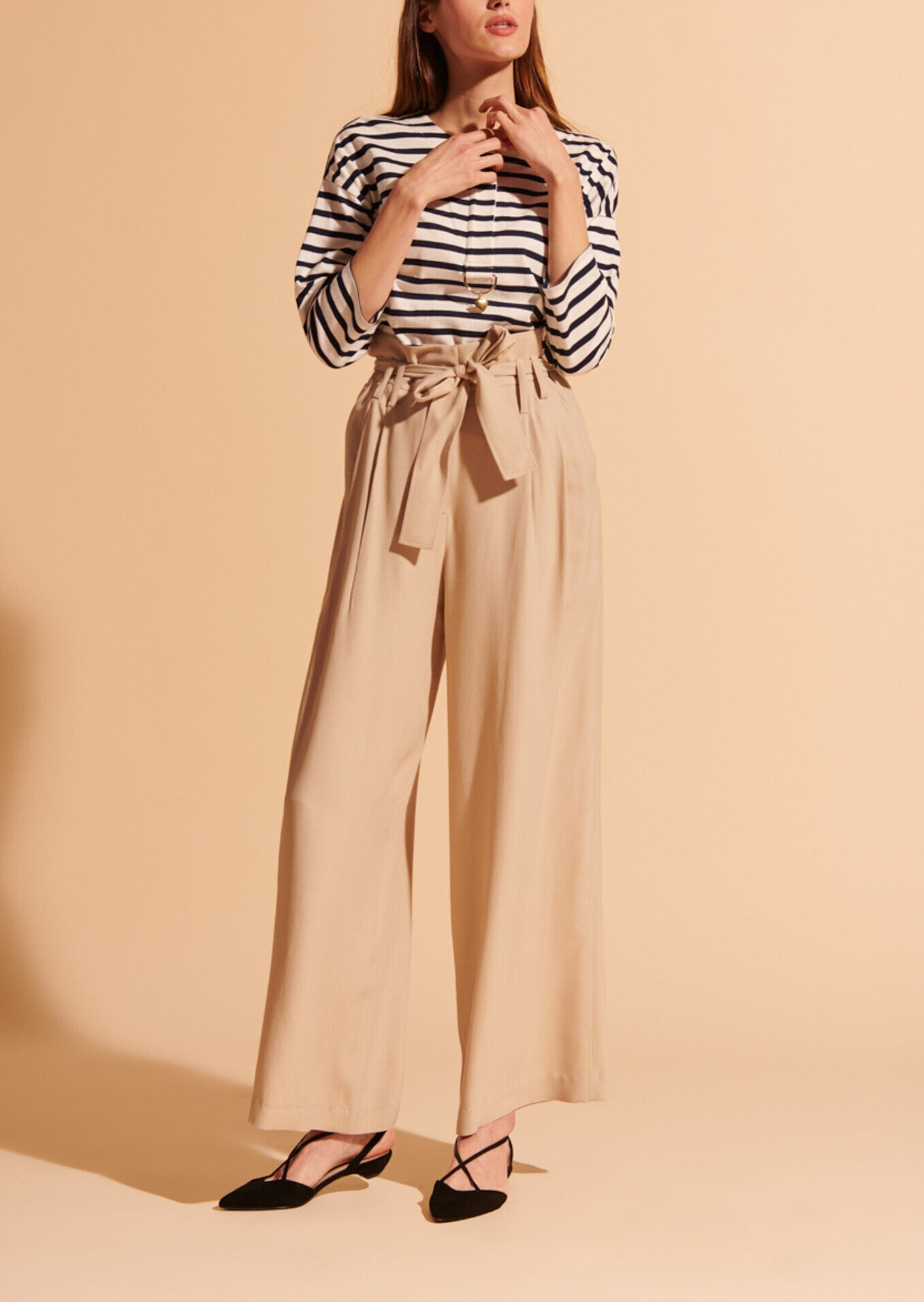 Pantalon Pia naturel en crêpe léger Faume - seconde main