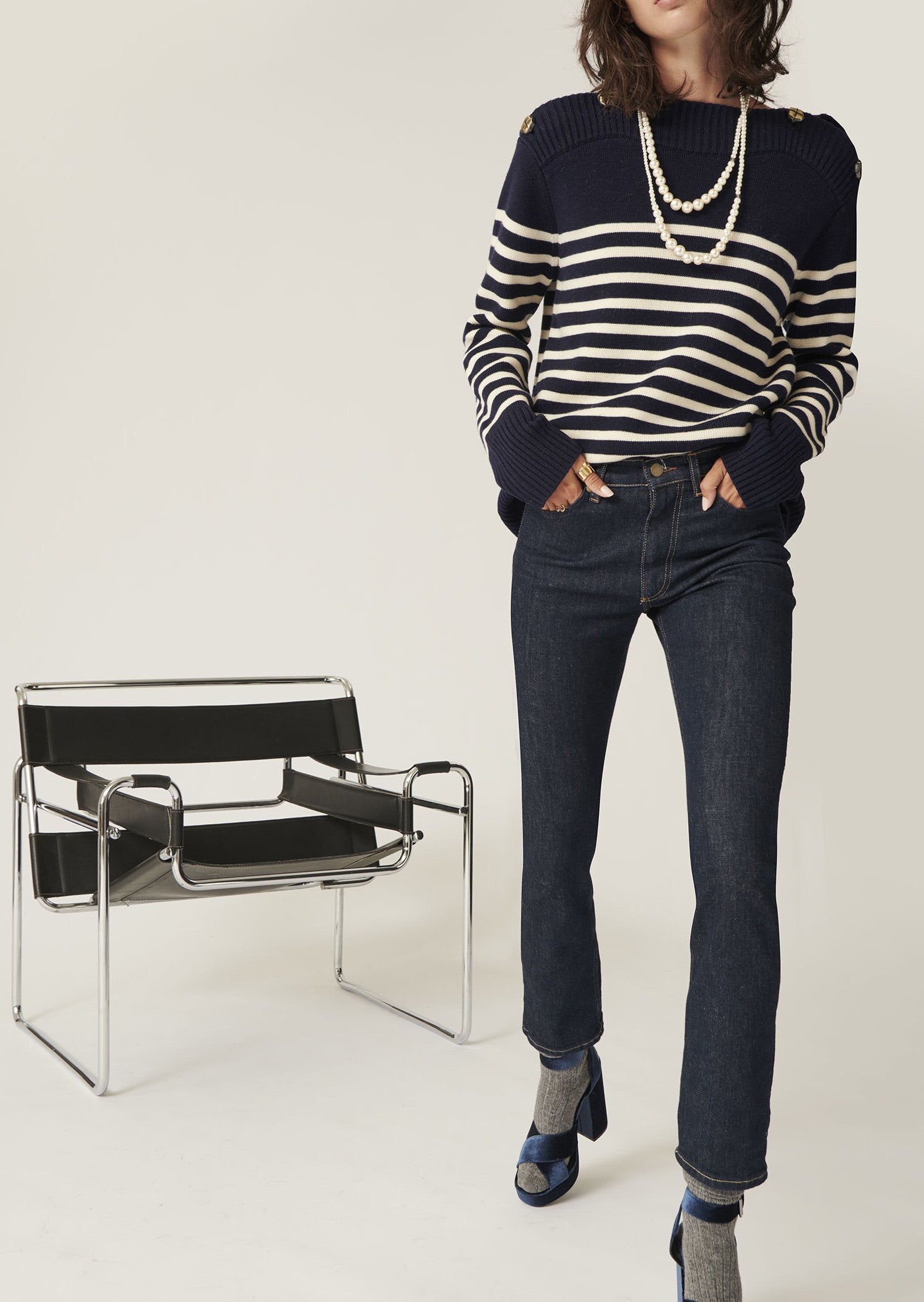 Pull Poete marinière bleu marine en laine Faume - seconde main