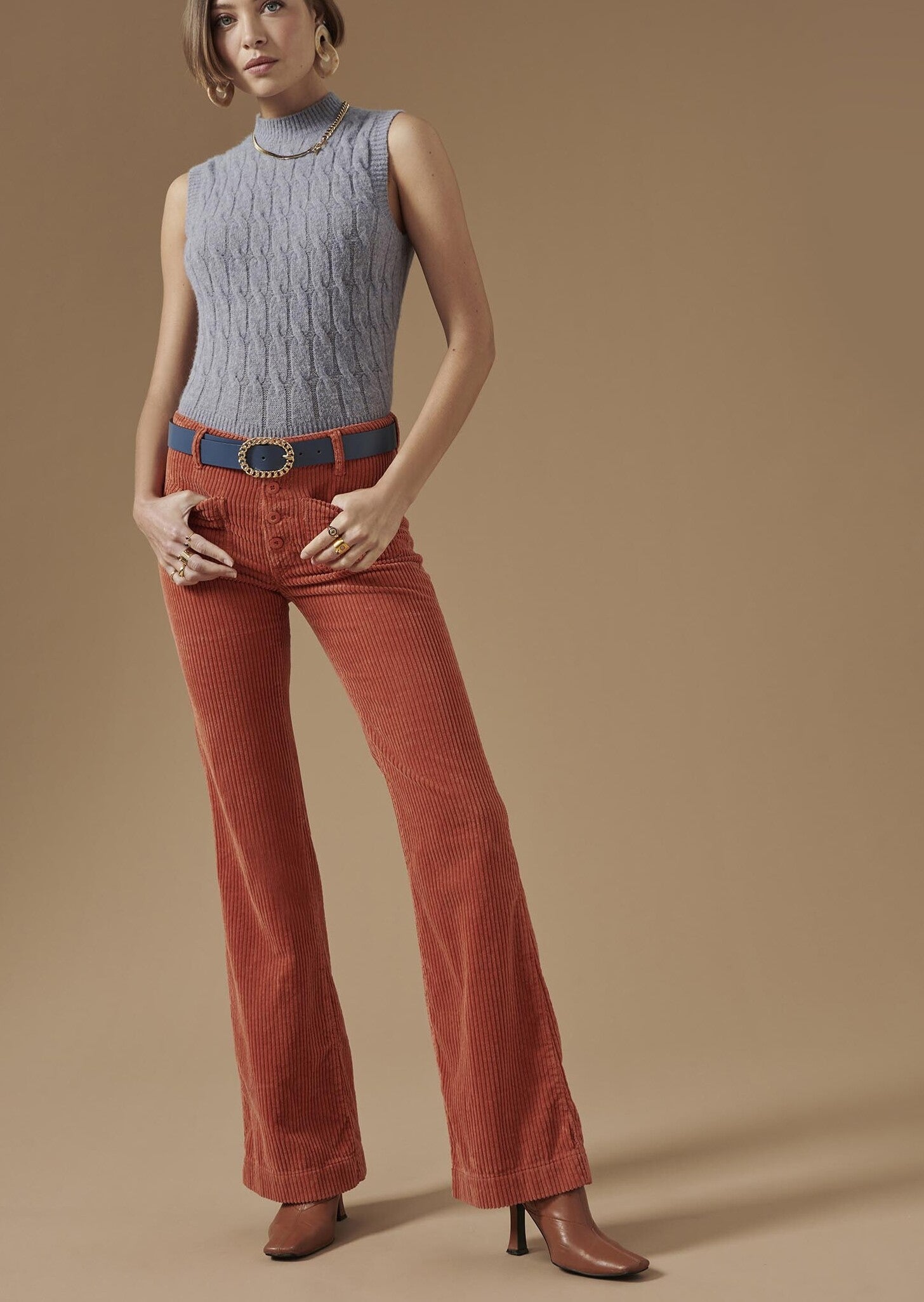 Jean Jayel bleu en velours côtelé Faume - seconde main